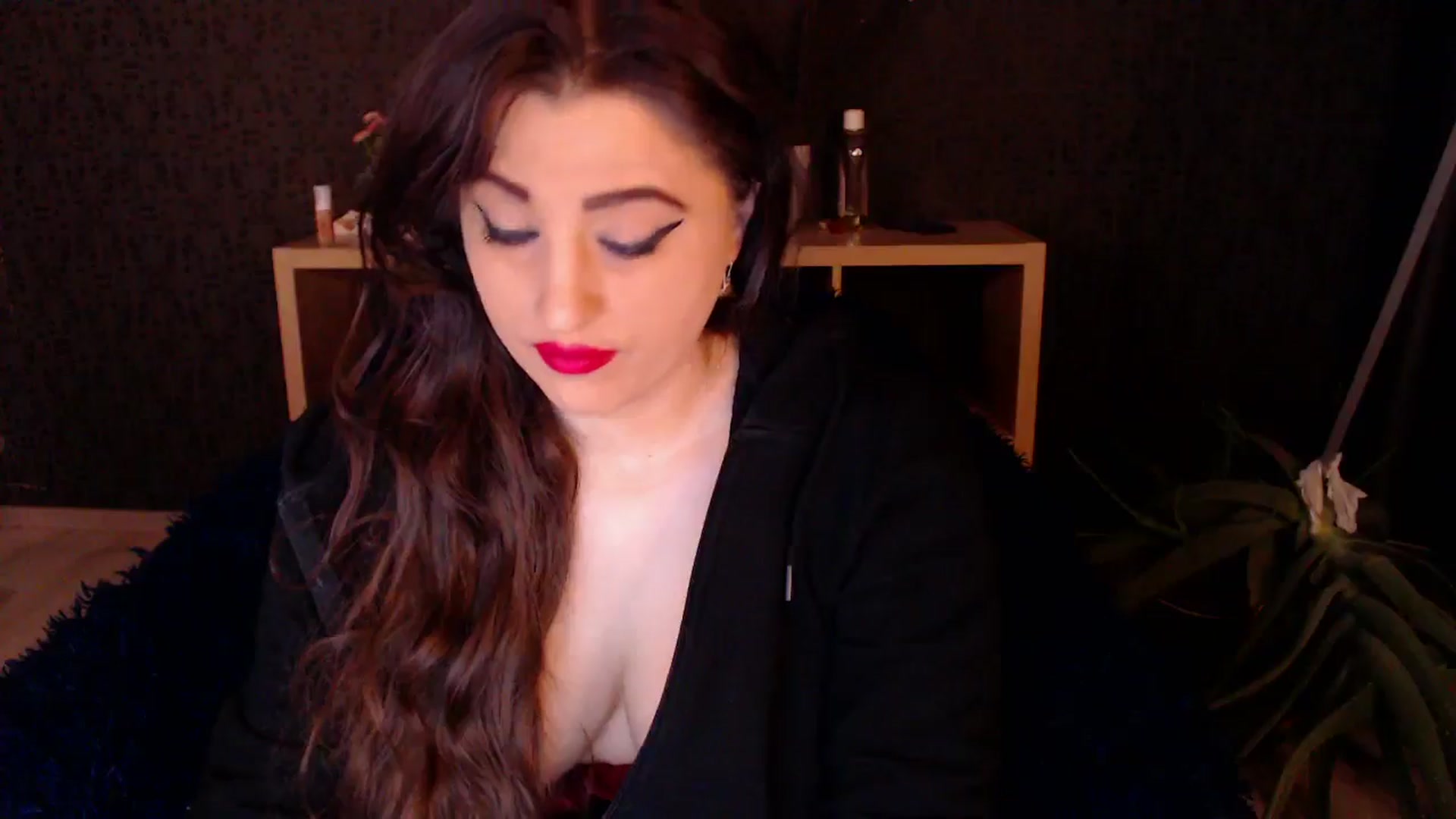 Gallery image thumbnail from HotRebbecca's myfreecams stream on, 12/09/2024, 24:04 image 2 of 20