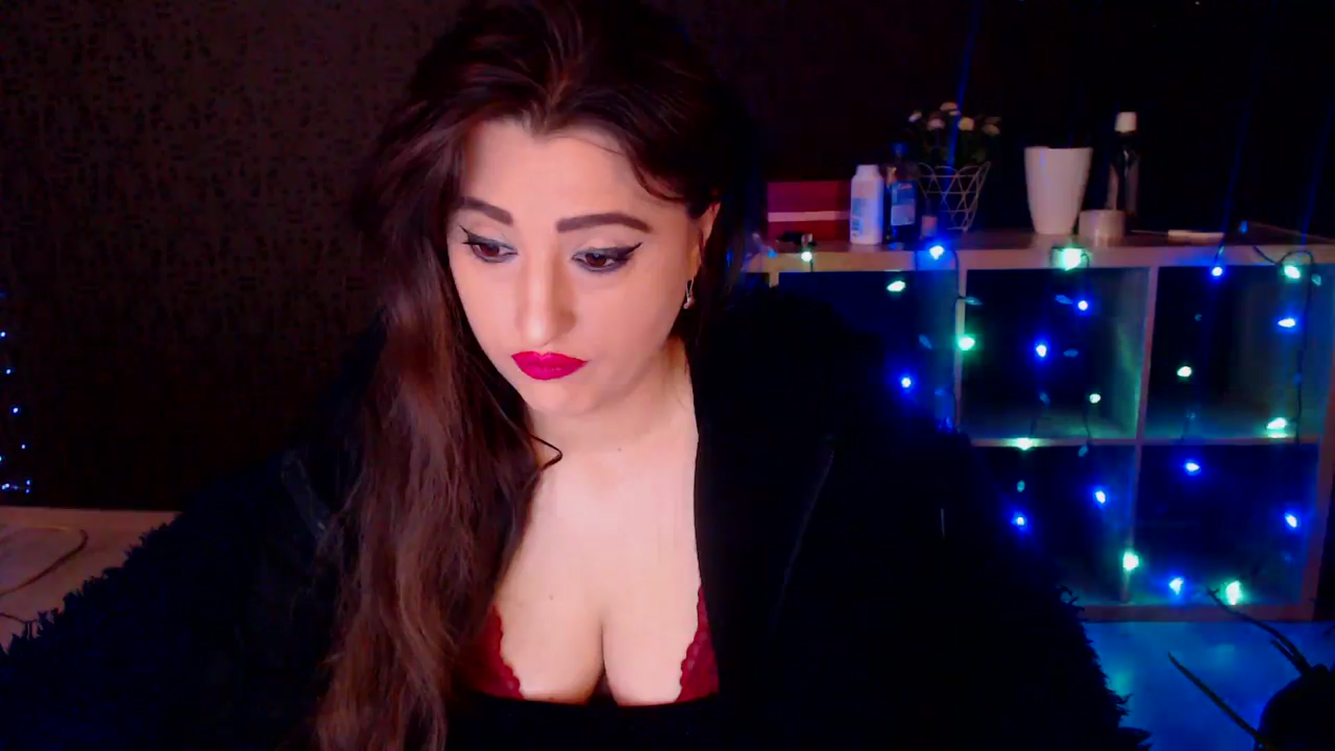 Gallery image thumbnail from HotRebbecca's myfreecams stream on, 12/11/2024, 24:28 image 14 of 20