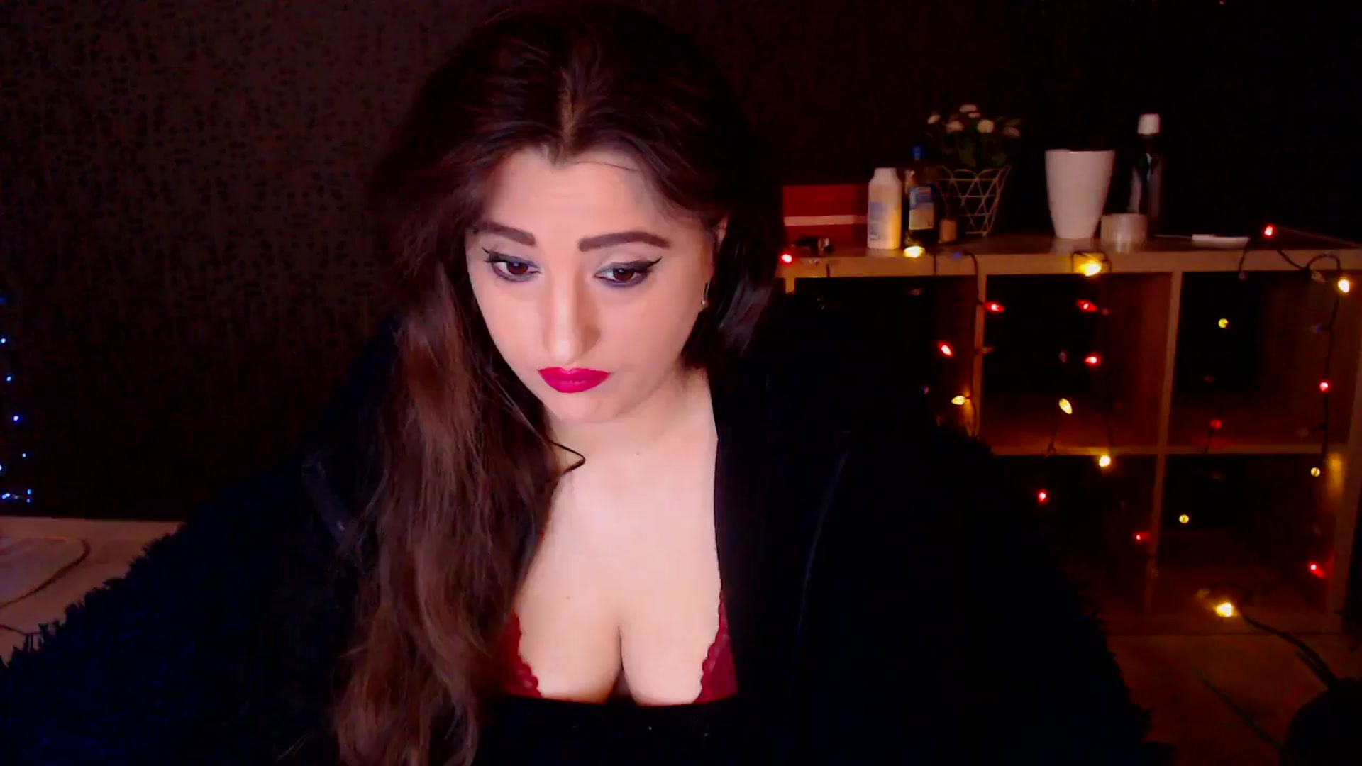 Gallery image thumbnail from HotRebbecca's myfreecams stream on, 12/11/2024, 24:28 image 19 of 20