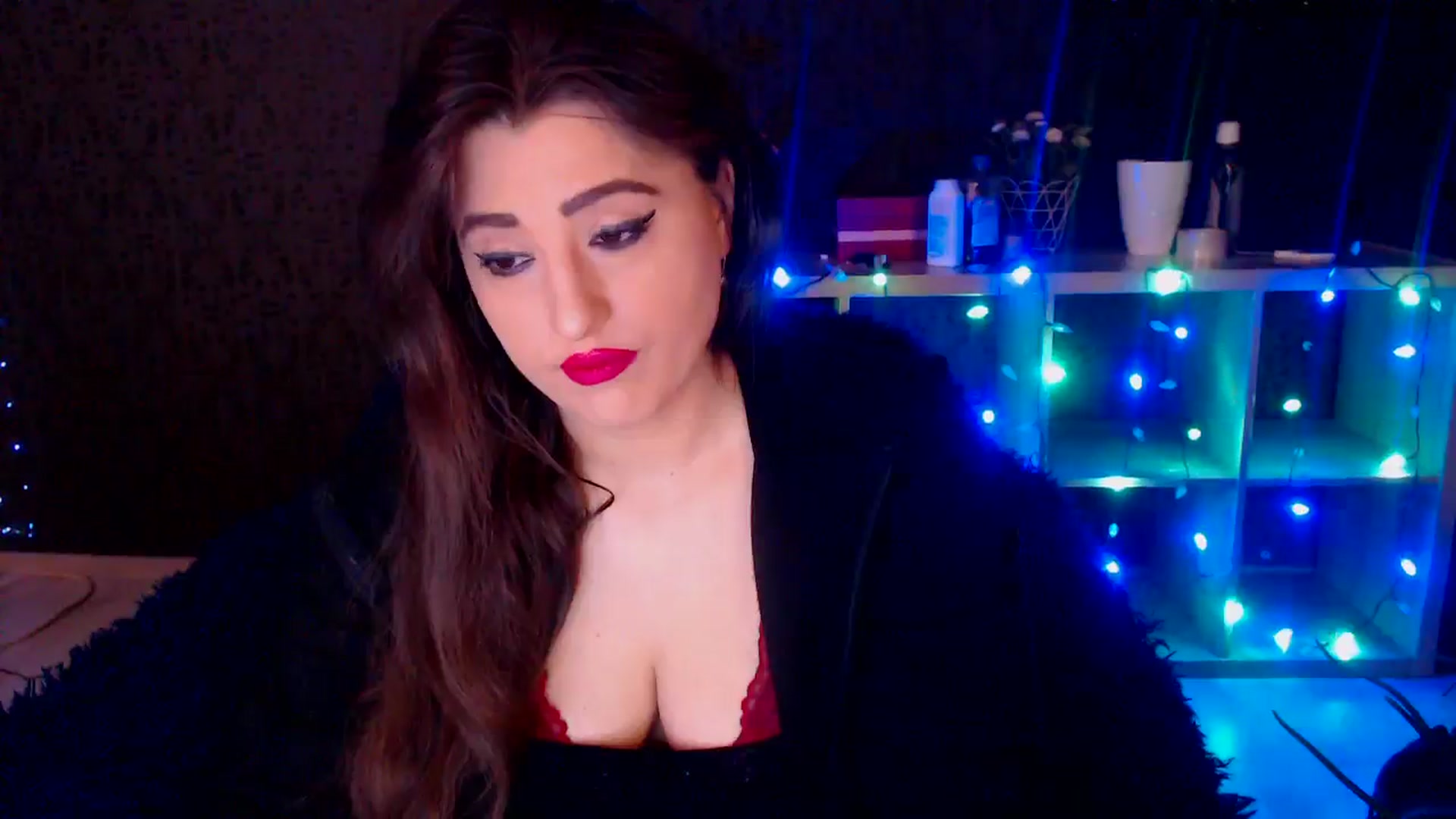 Gallery image thumbnail from HotRebbecca's myfreecams stream on, 12/11/2024, 24:28 image 17 of 20