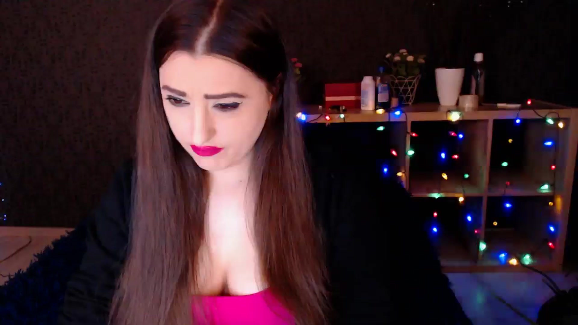 Gallery image thumbnail from HotRebbecca's myfreecams stream on, 12/13/2024, 01:31 image 15 of 20
