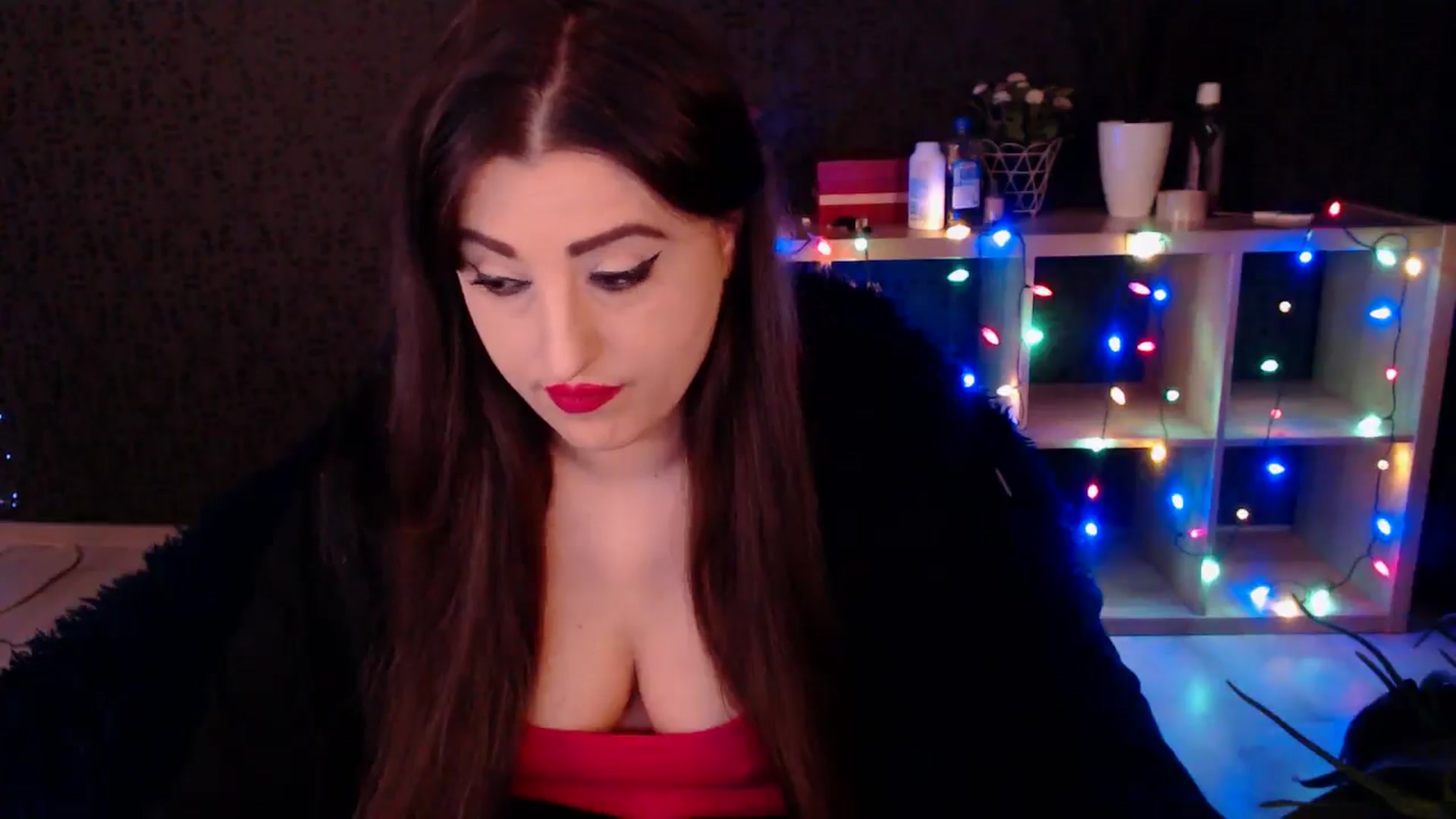 Gallery image thumbnail from HotRebbecca's myfreecams stream on, 12/13/2024, 01:31 image 18 of 20