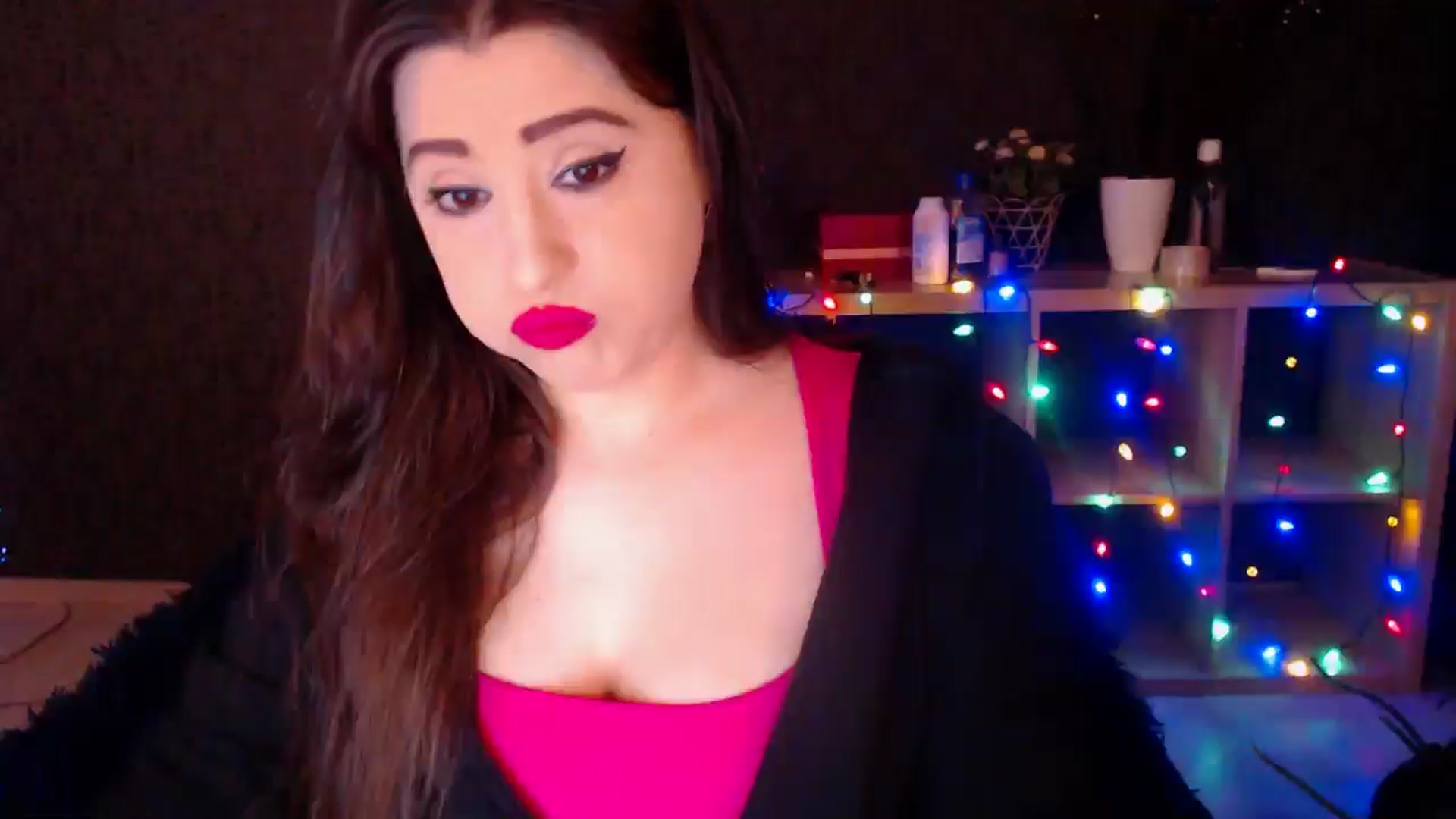 Gallery image thumbnail from HotRebbecca's myfreecams stream on, 12/13/2024, 01:31 image 1 of 20