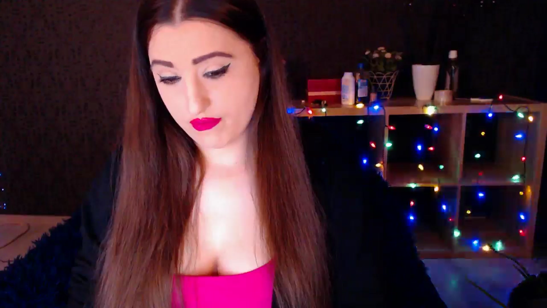 Gallery image thumbnail from HotRebbecca's myfreecams stream on, 12/13/2024, 01:31 image 14 of 20