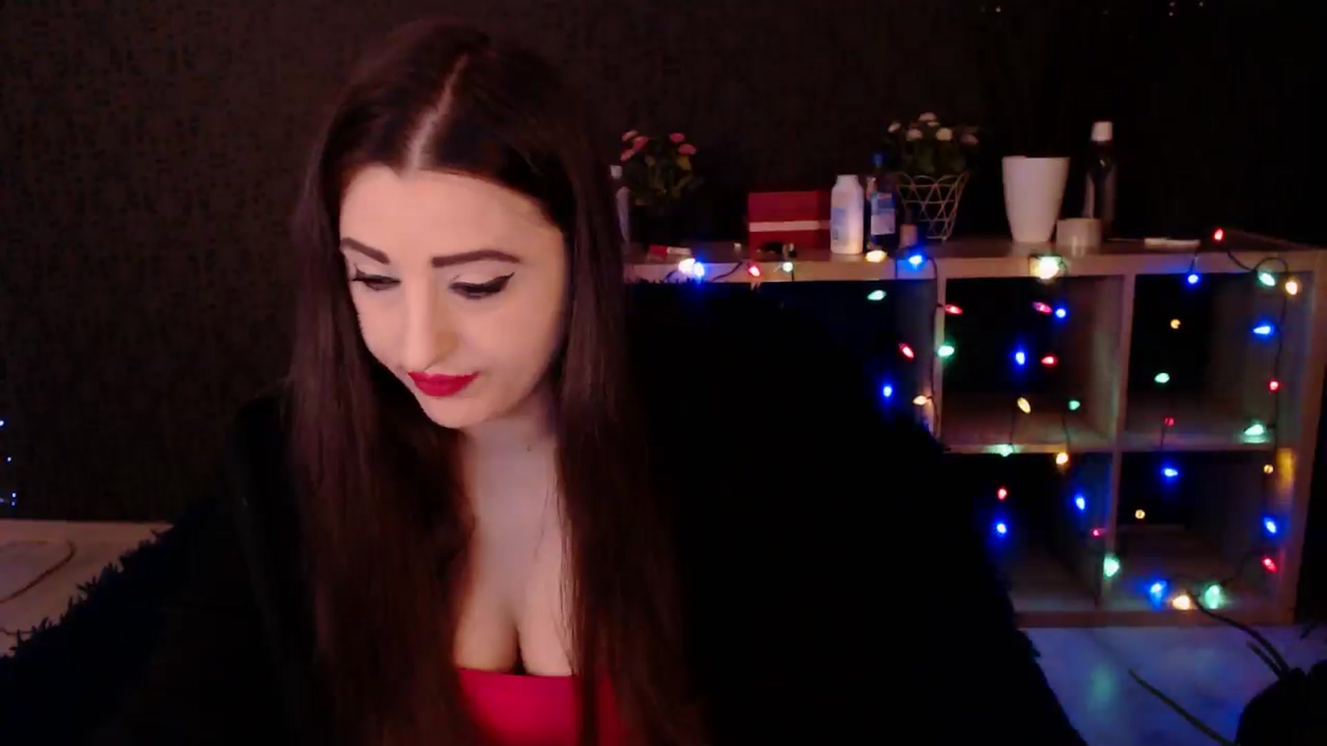 Gallery image thumbnail from HotRebbecca's myfreecams stream on, 12/13/2024, 01:31 image 12 of 20