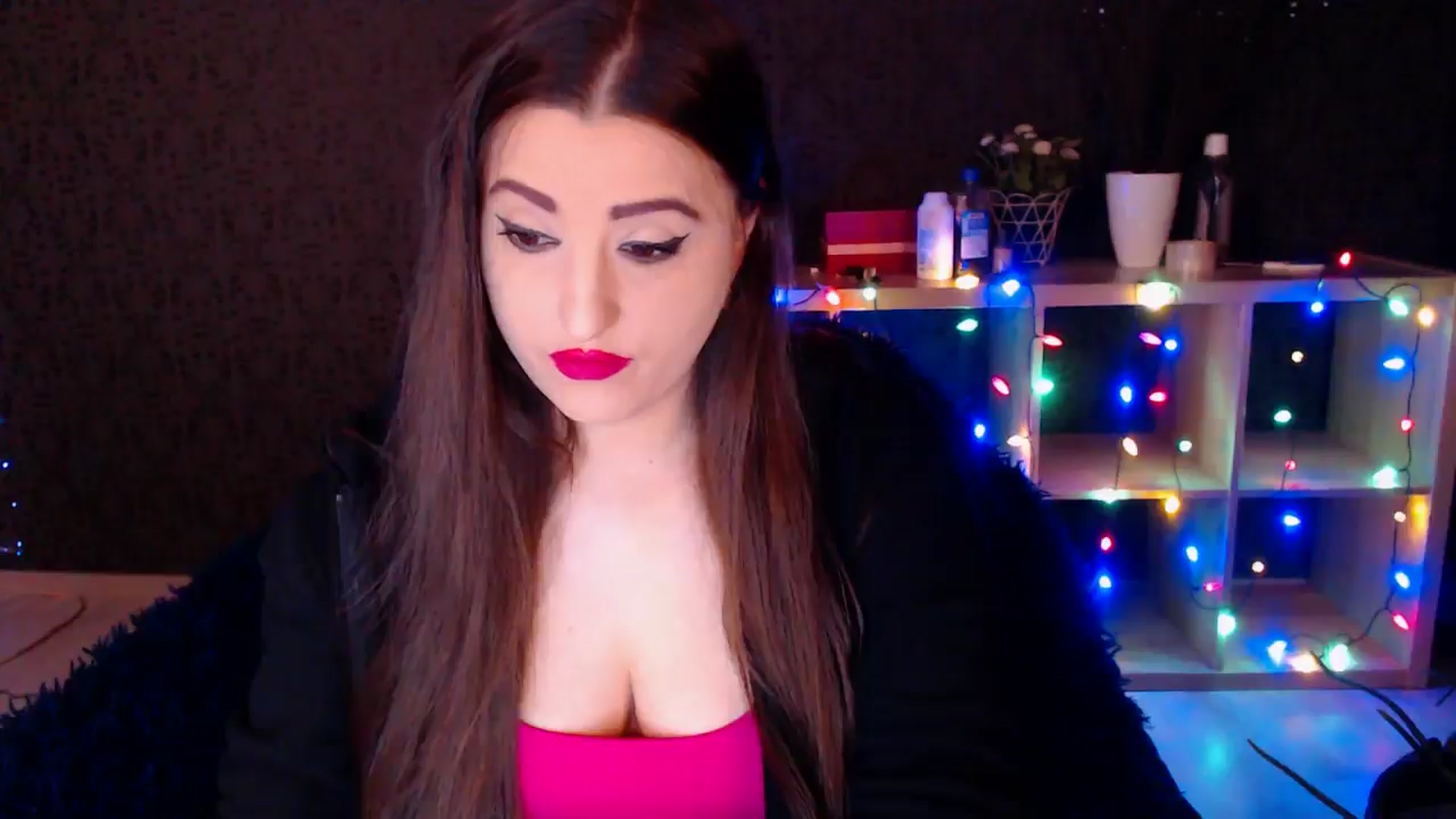 Gallery image thumbnail from HotRebbecca's myfreecams stream on, 12/13/2024, 01:31 image 7 of 20