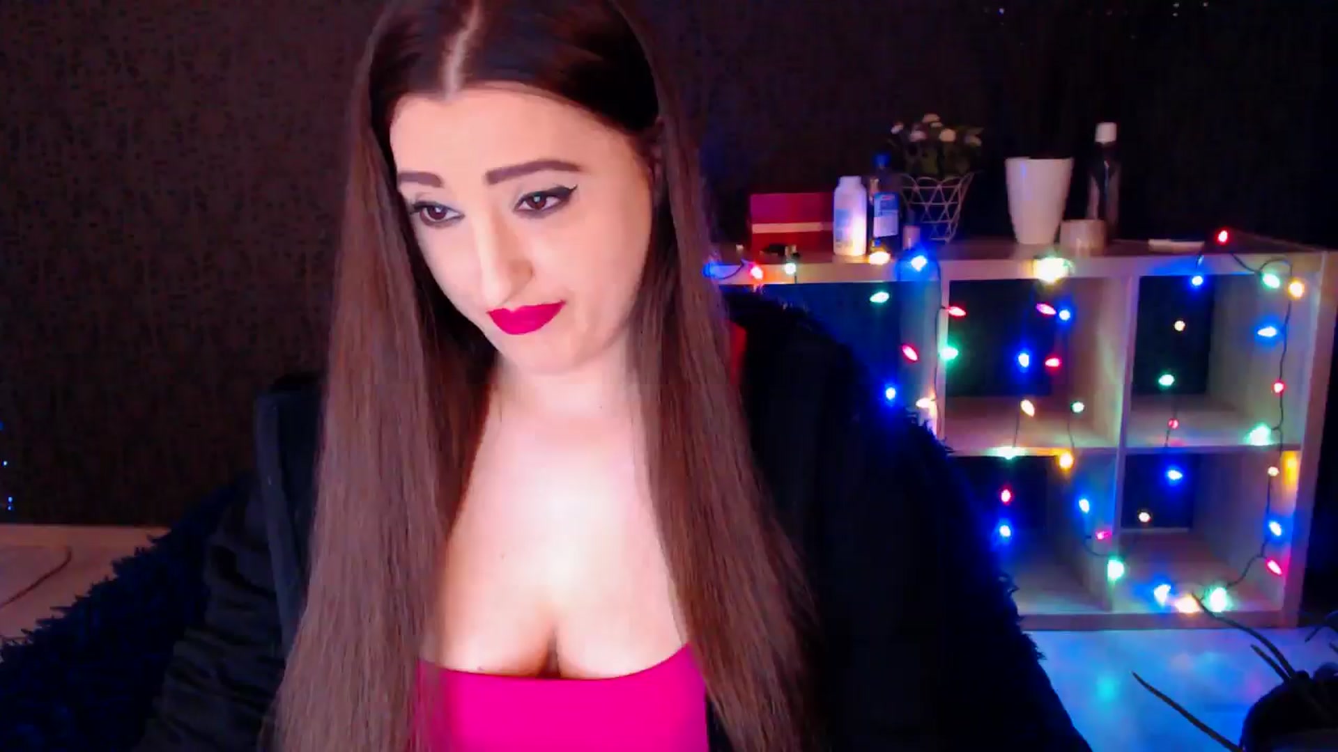 Gallery image thumbnail from HotRebbecca's myfreecams stream on, 12/13/2024, 01:31 image 16 of 20