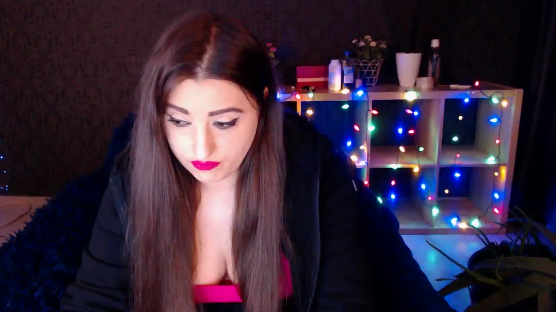 Gallery image thumbnail from HotRebbecca's myfreecams stream on, 12/13/2024, 04:22 image 15 of 20