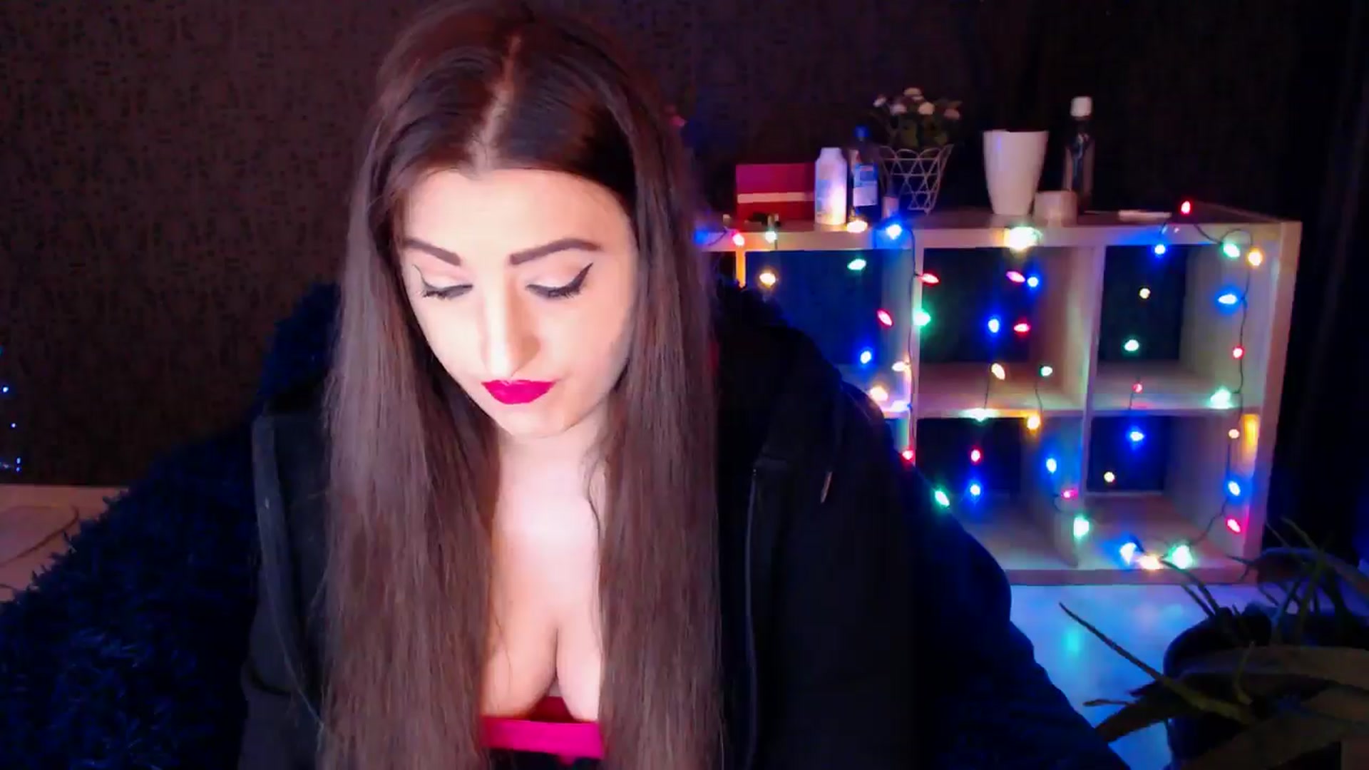 Gallery image thumbnail from HotRebbecca's myfreecams stream on, 12/13/2024, 04:22 image 4 of 20