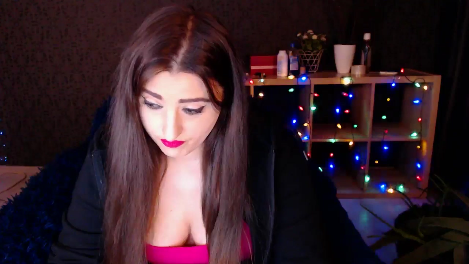 Gallery image thumbnail from HotRebbecca's myfreecams stream on, 12/13/2024, 04:22 image 13 of 20