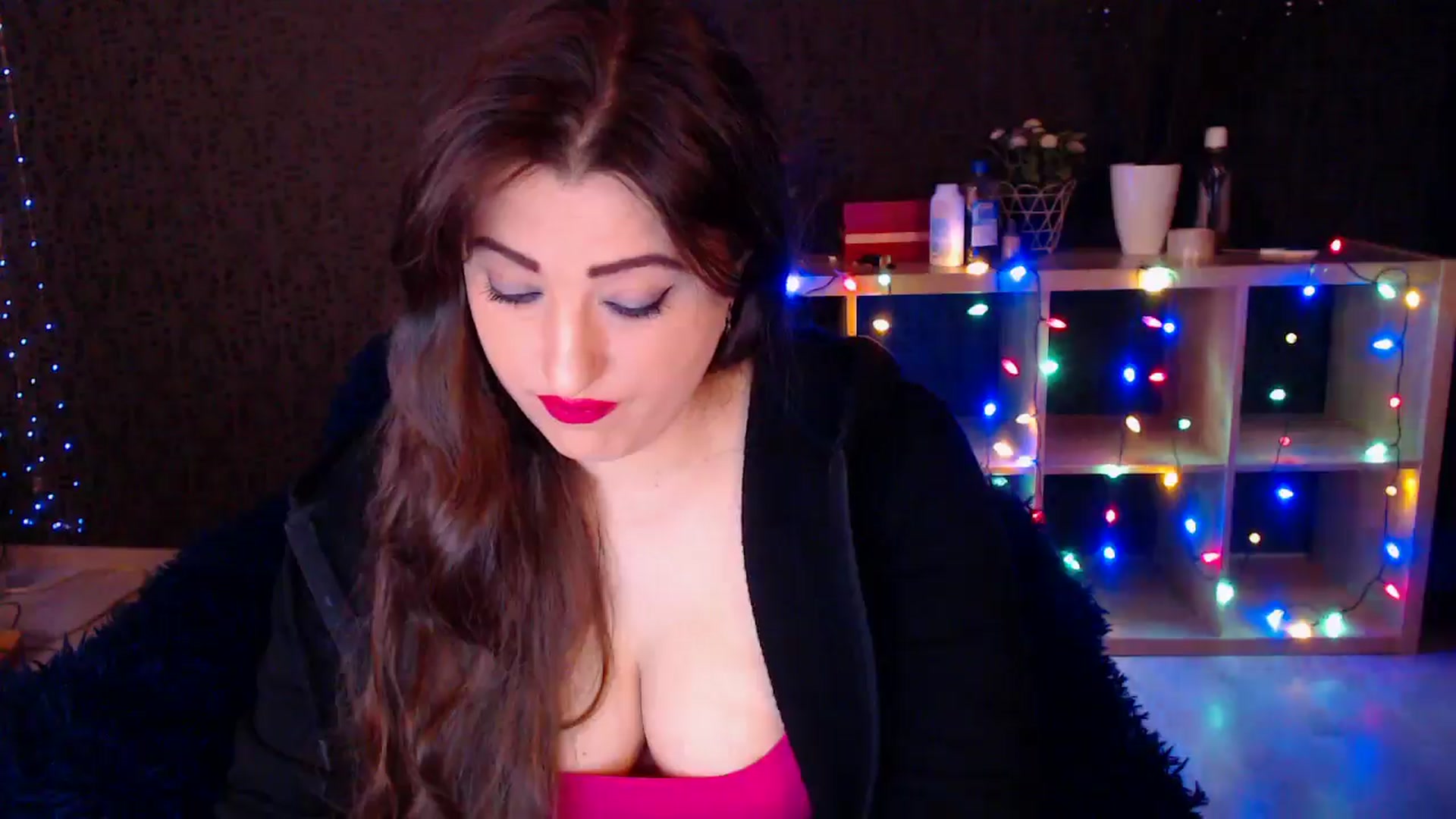 Gallery image thumbnail from HotRebbecca's myfreecams stream on, 12/14/2024, 23:29 image 16 of 20