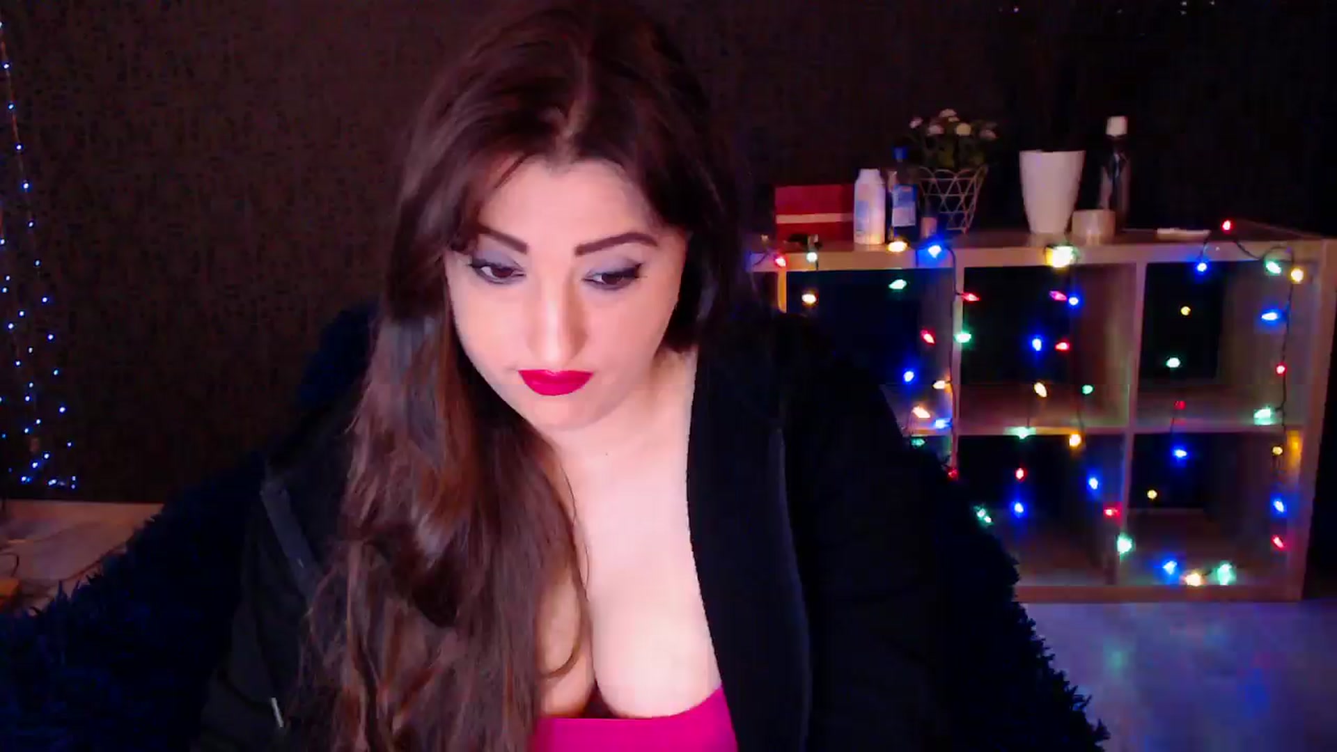 Gallery image thumbnail from HotRebbecca's myfreecams stream on, 12/14/2024, 23:29 image 18 of 20