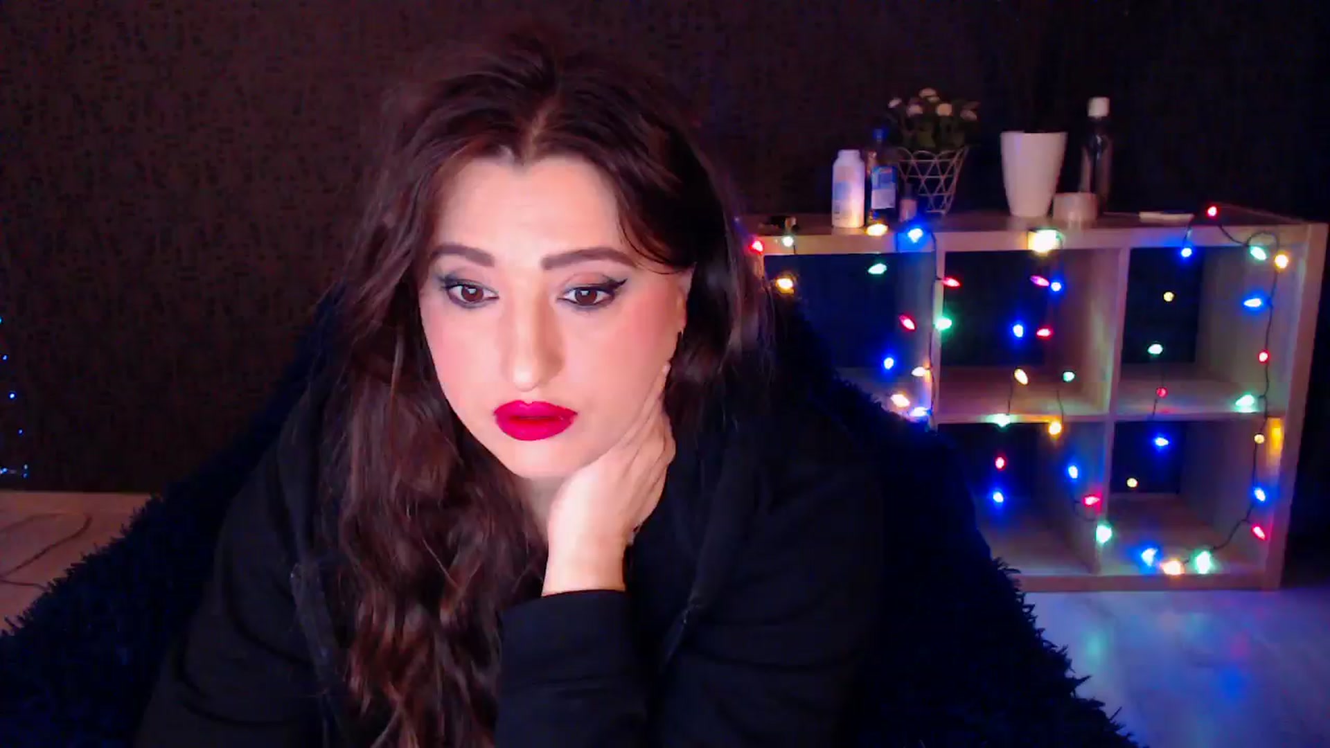 Gallery image thumbnail from HotRebbecca's myfreecams stream on, 12/18/2024, 01:06 image 14 of 20