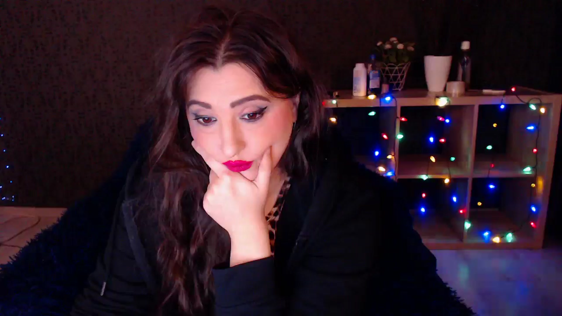 Gallery image thumbnail from HotRebbecca's myfreecams stream on, 12/18/2024, 02:48 image 5 of 20