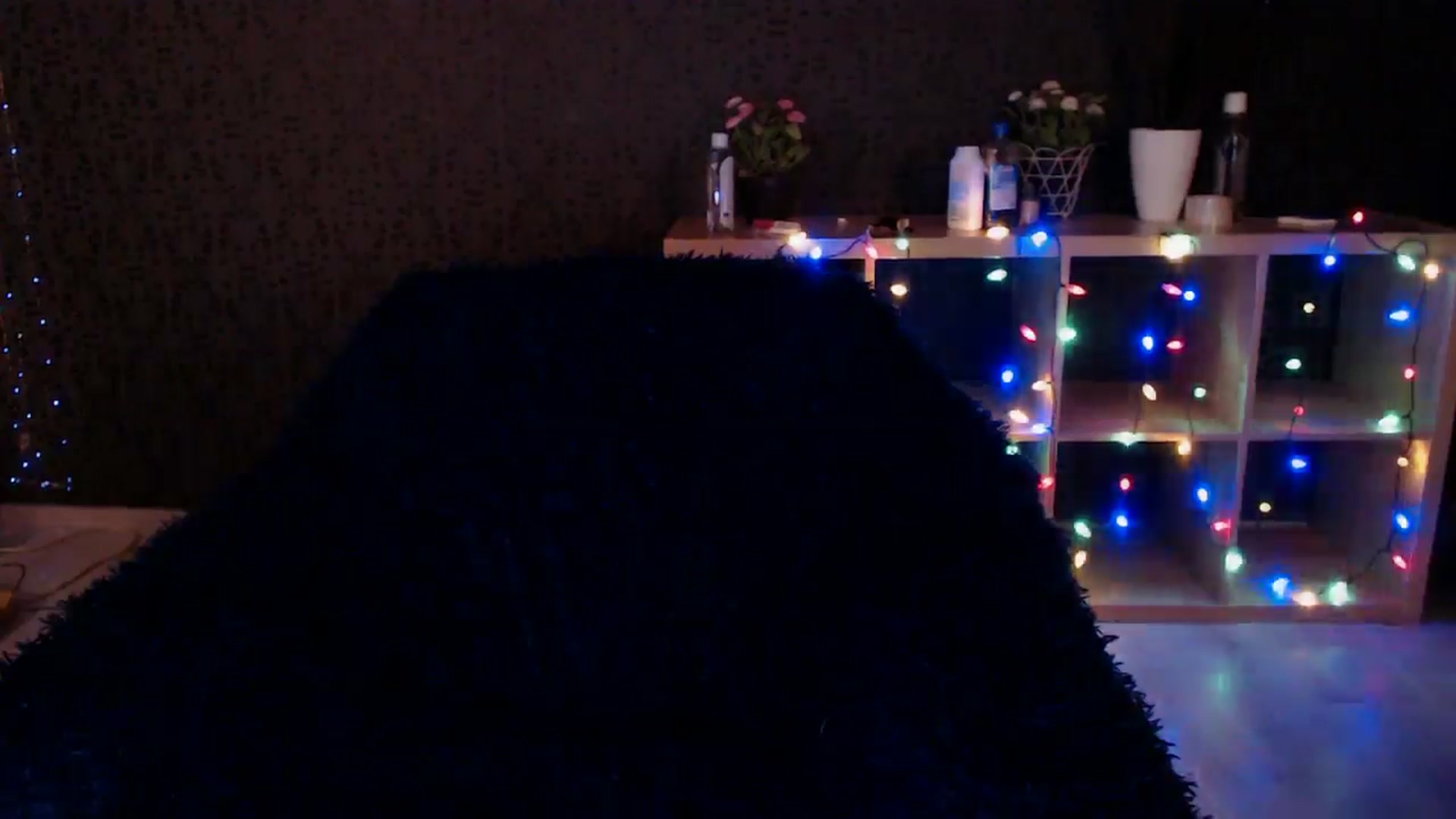 Gallery image thumbnail from HotRebbecca's myfreecams stream on, 12/19/2024, 01:25 image 16 of 20