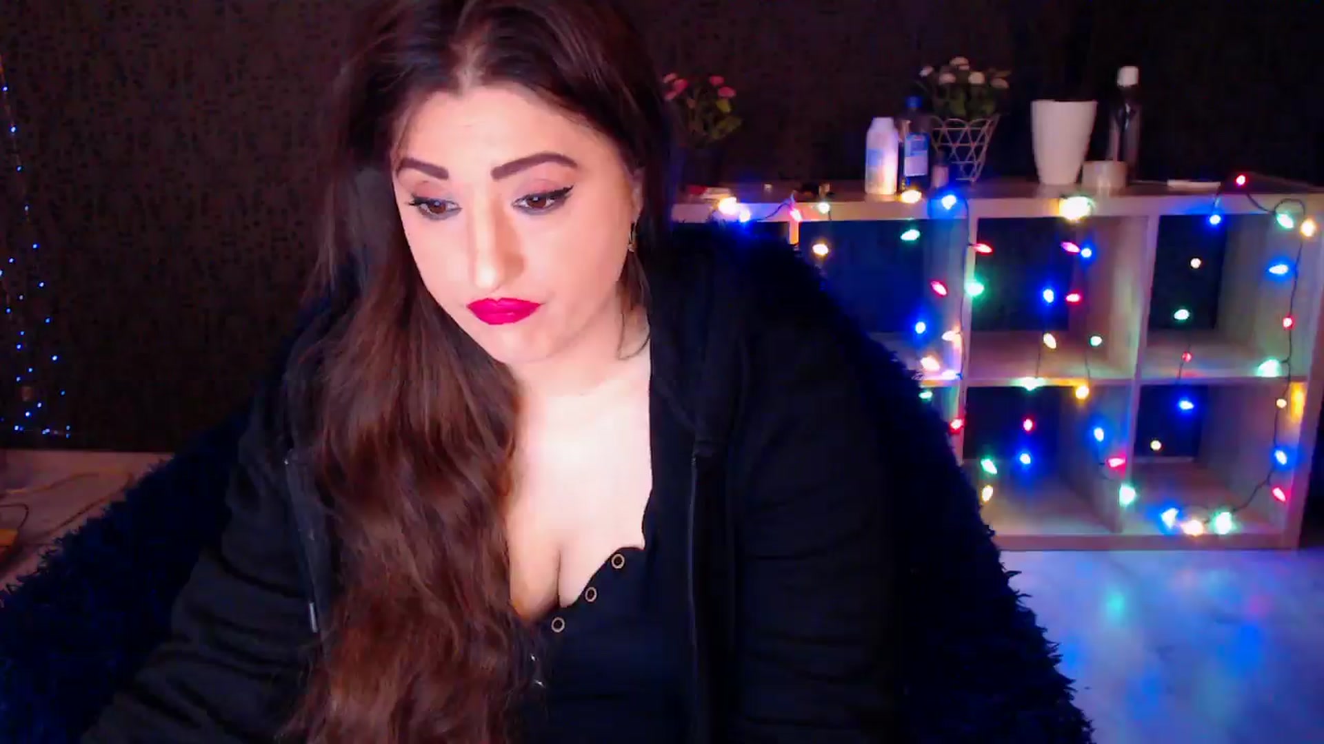 Gallery image thumbnail from HotRebbecca's myfreecams stream on, 12/19/2024, 01:25 image 11 of 20