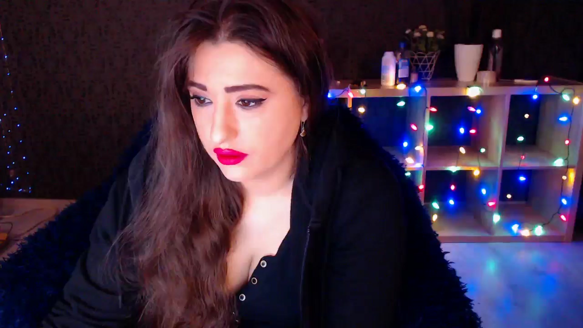 Gallery image thumbnail from HotRebbecca's myfreecams stream on, 12/19/2024, 01:25 image 10 of 20