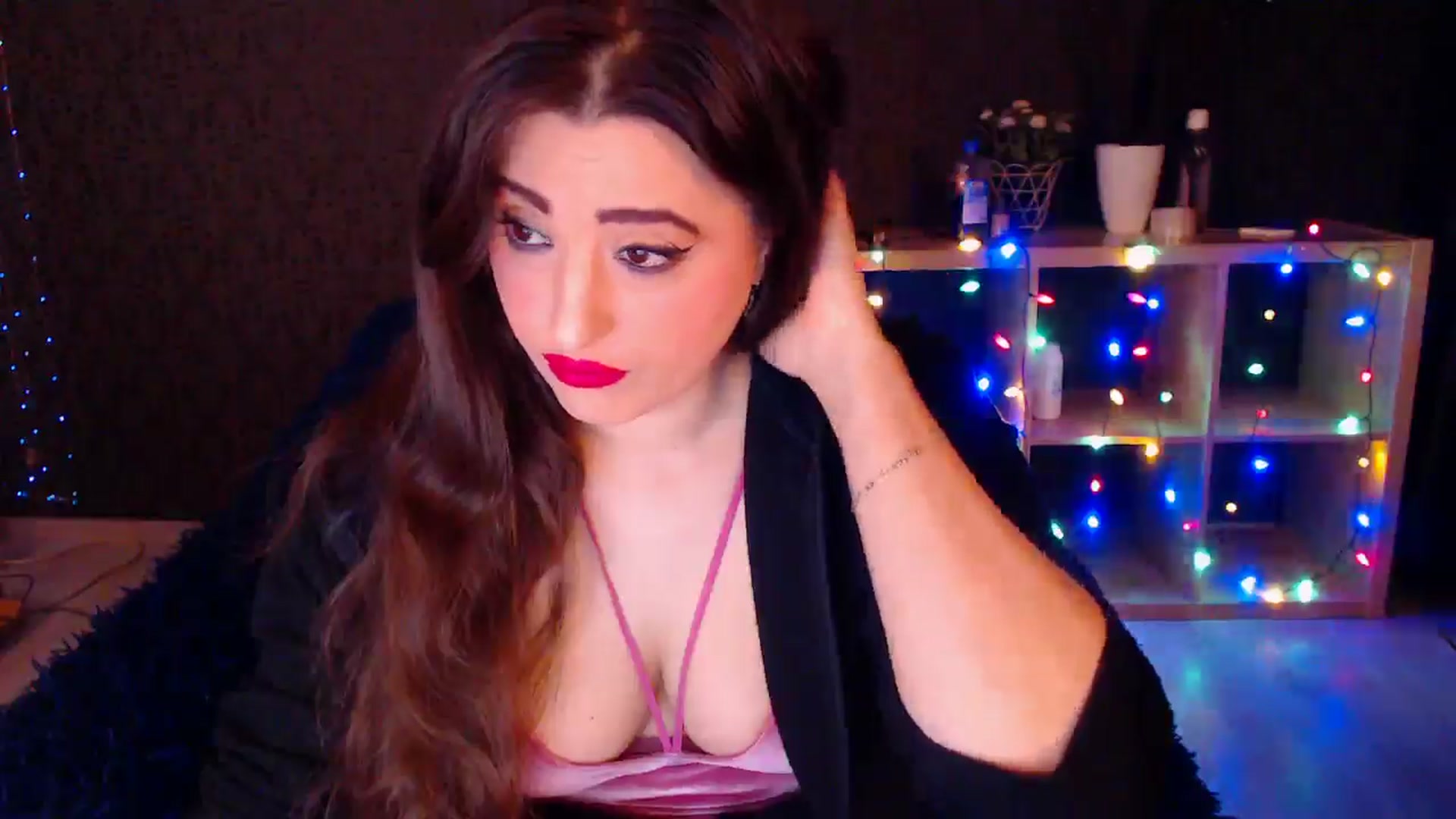 Gallery image thumbnail from HotRebbecca's myfreecams stream on, 12/20/2024, 24:21 image 12 of 20