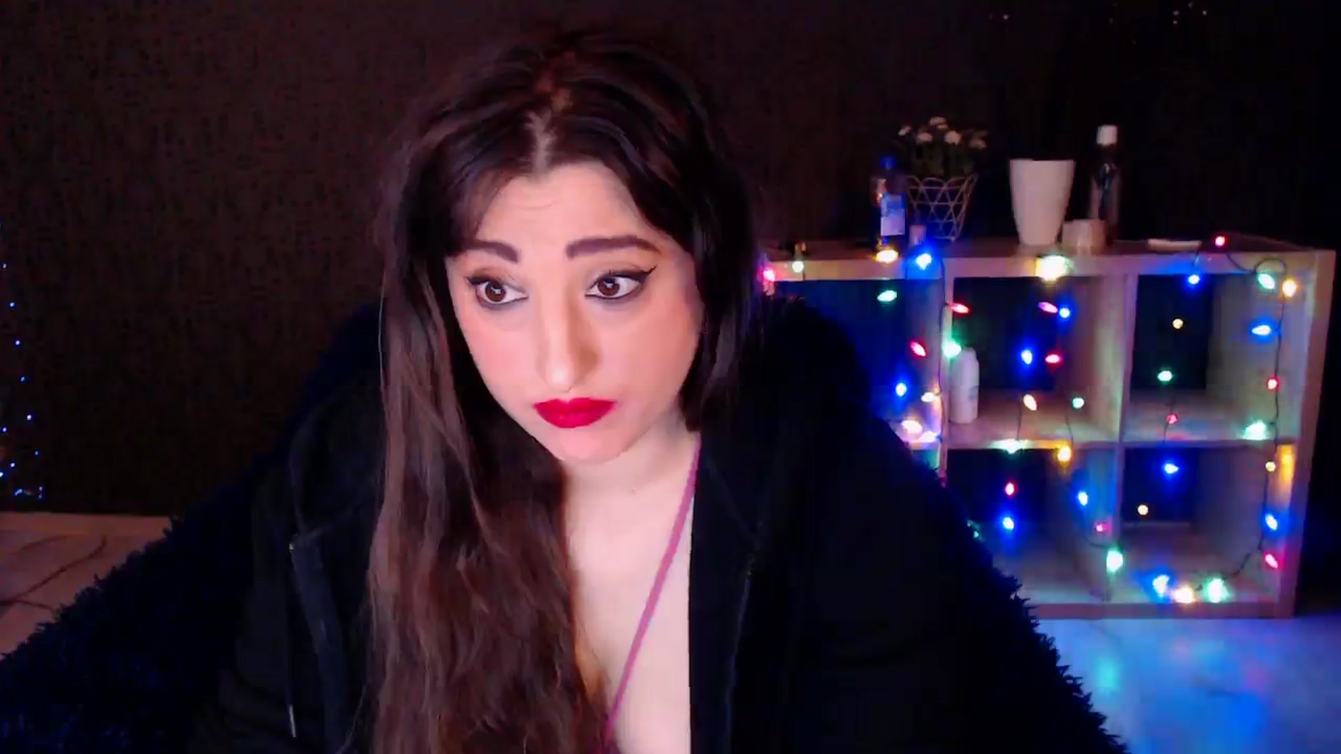 Gallery image thumbnail from HotRebbecca's myfreecams stream on, 12/20/2024, 03:13 image 5 of 20