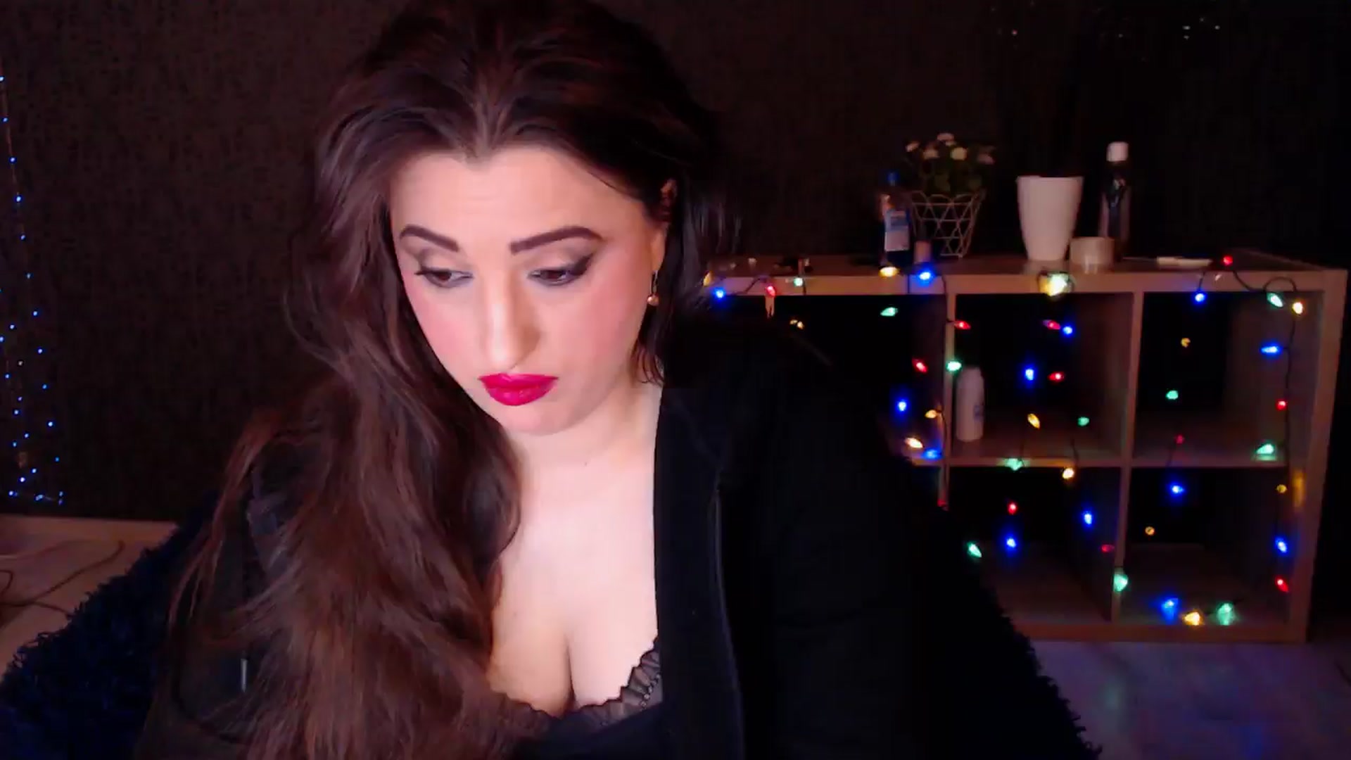 Gallery image thumbnail from HotRebbecca's myfreecams stream on, 12/21/2024, 01:13 image 5 of 20