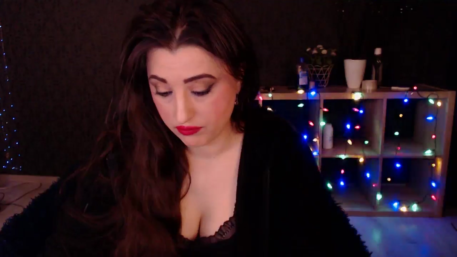 Gallery image thumbnail from HotRebbecca's myfreecams stream on, 12/21/2024, 01:13 image 9 of 20