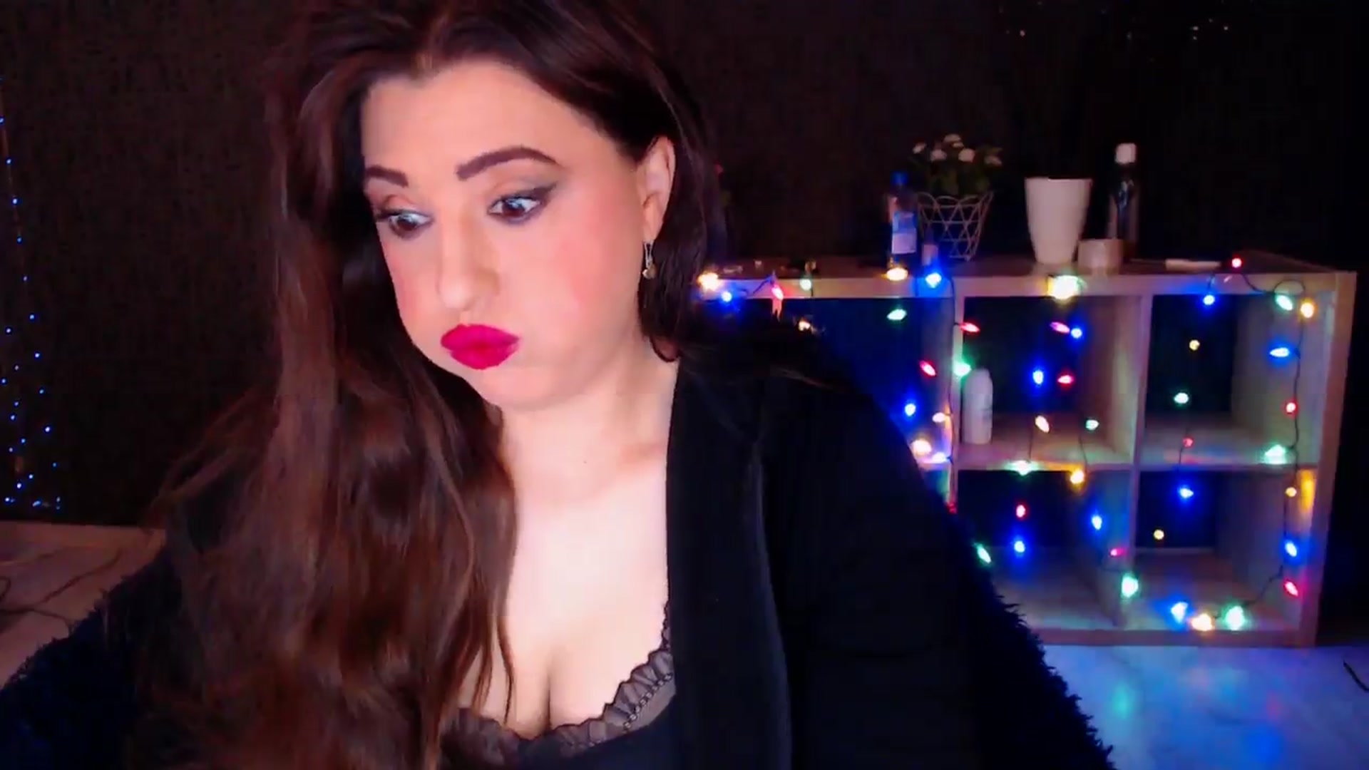Gallery image thumbnail from HotRebbecca's myfreecams stream on, 12/21/2024, 01:13 image 14 of 20