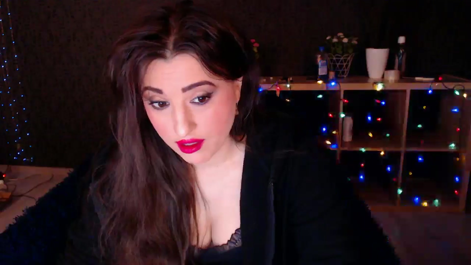 Gallery image thumbnail from HotRebbecca's myfreecams stream on, 12/21/2024, 01:13 image 18 of 20