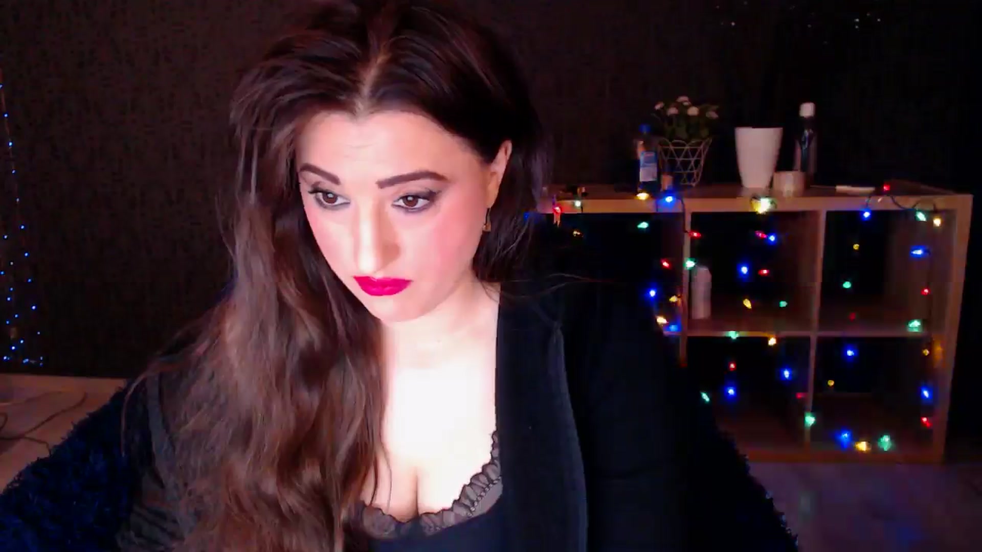 Gallery image thumbnail from HotRebbecca's myfreecams stream on, 12/21/2024, 01:13 image 16 of 20