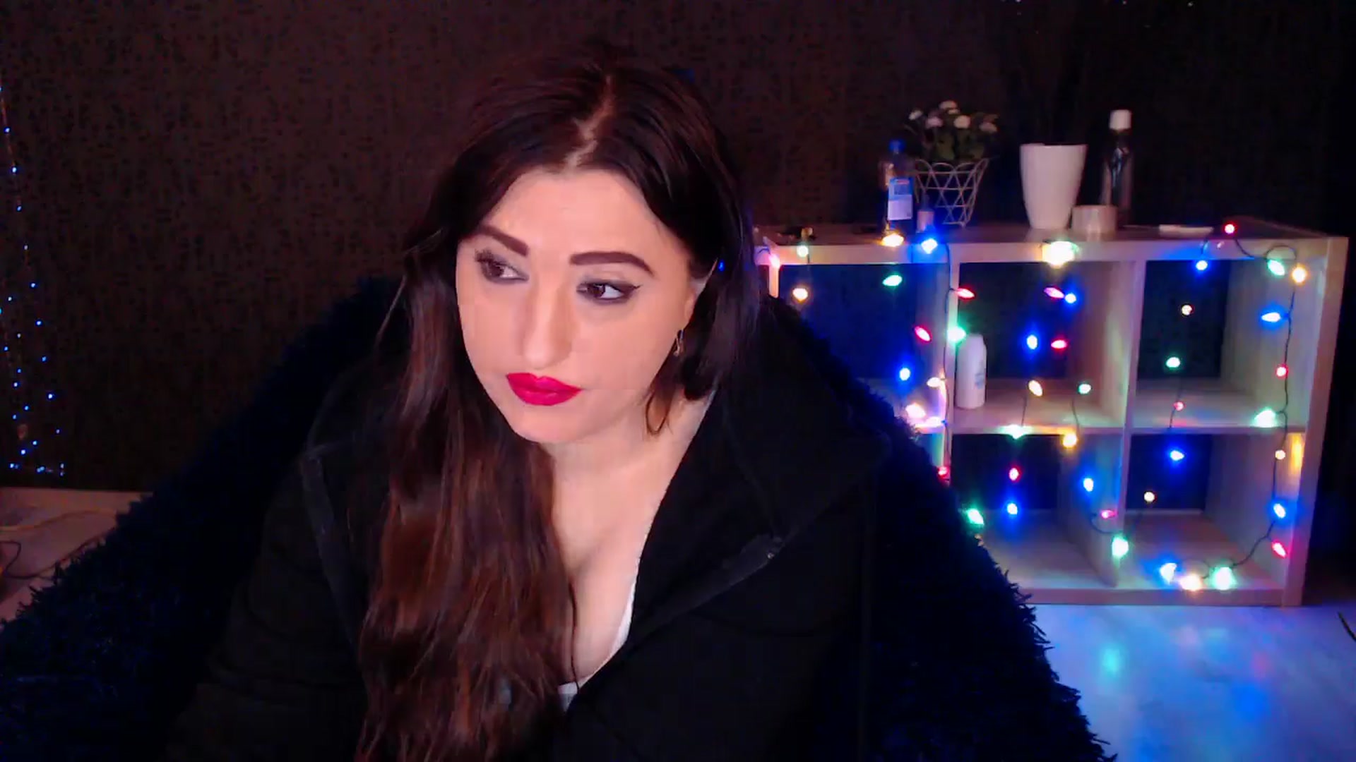Gallery image thumbnail from HotRebbecca's myfreecams stream on, 12/23/2024, 03:58 image 8 of 20