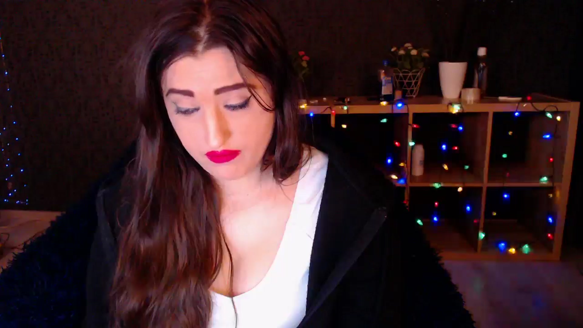Gallery image thumbnail from HotRebbecca's myfreecams stream on, 12/23/2024, 03:58 image 18 of 20