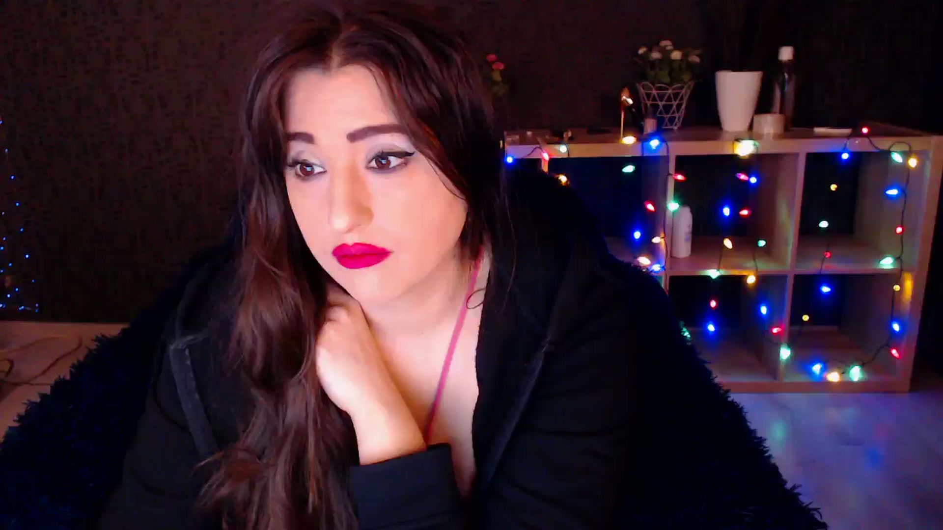Gallery image thumbnail from HotRebbecca's myfreecams stream on, 12/27/2024, 03:49 image 12 of 20