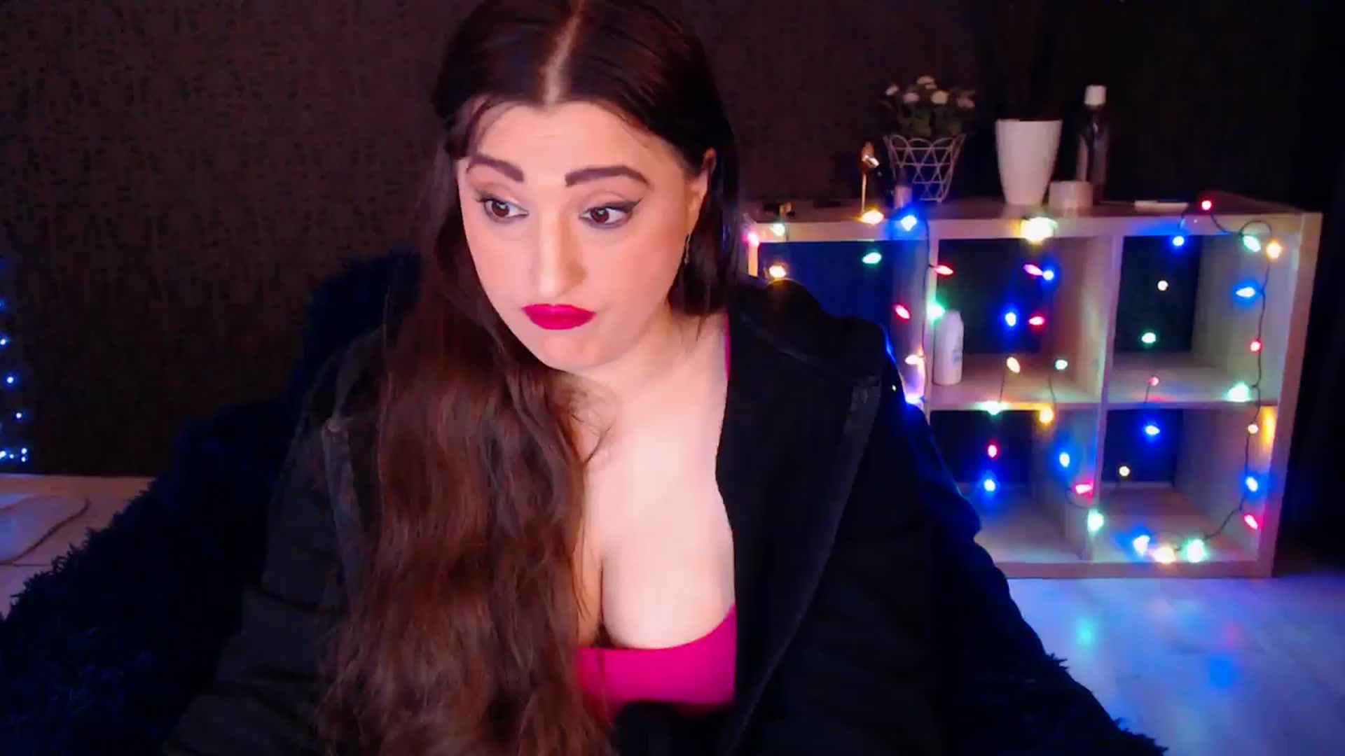 Gallery image thumbnail from HotRebbecca's myfreecams stream on, 12/28/2024, 01:58 image 19 of 20