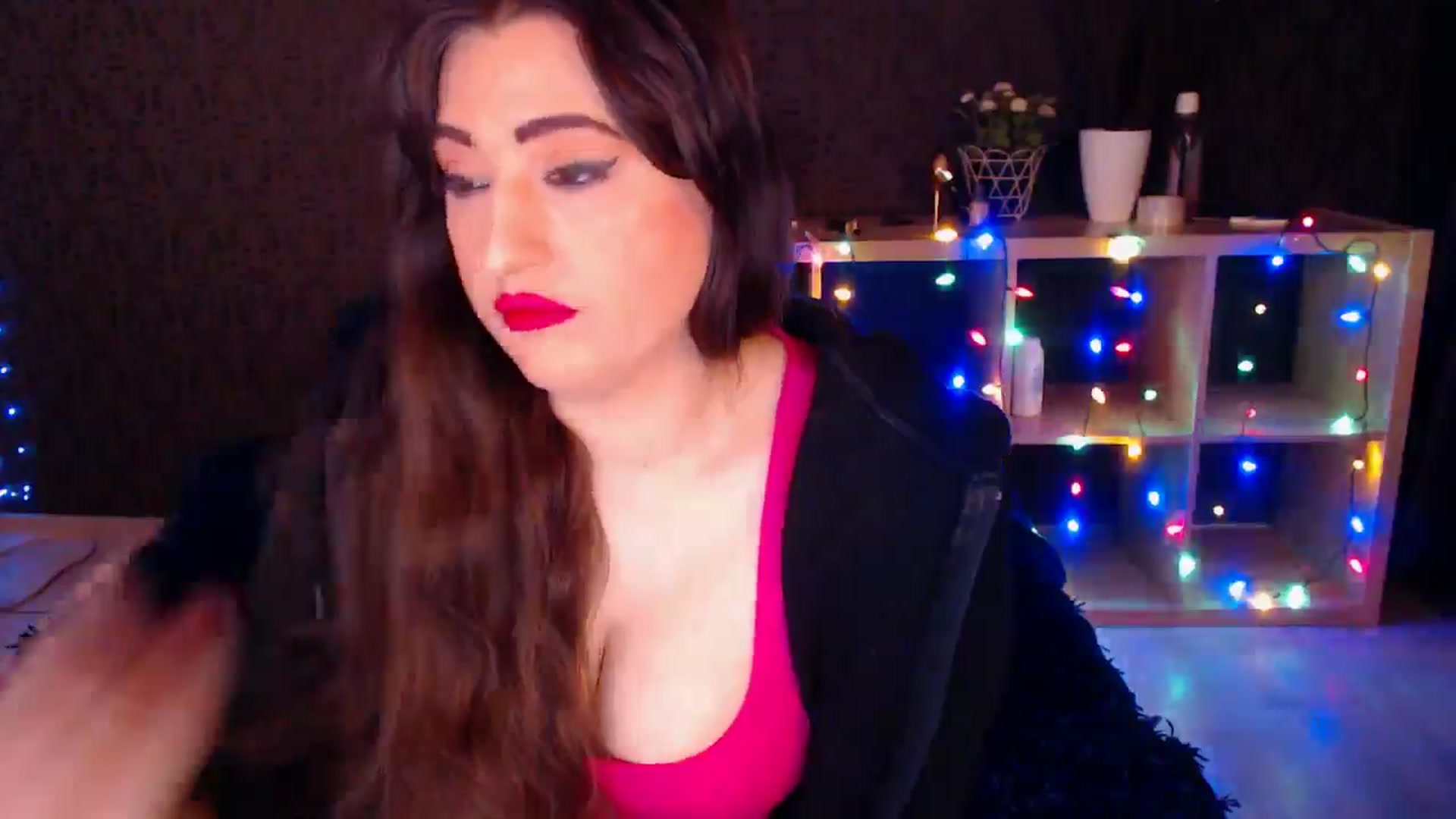 Gallery image thumbnail from HotRebbecca's myfreecams stream on, 12/28/2024, 01:58 image 14 of 20