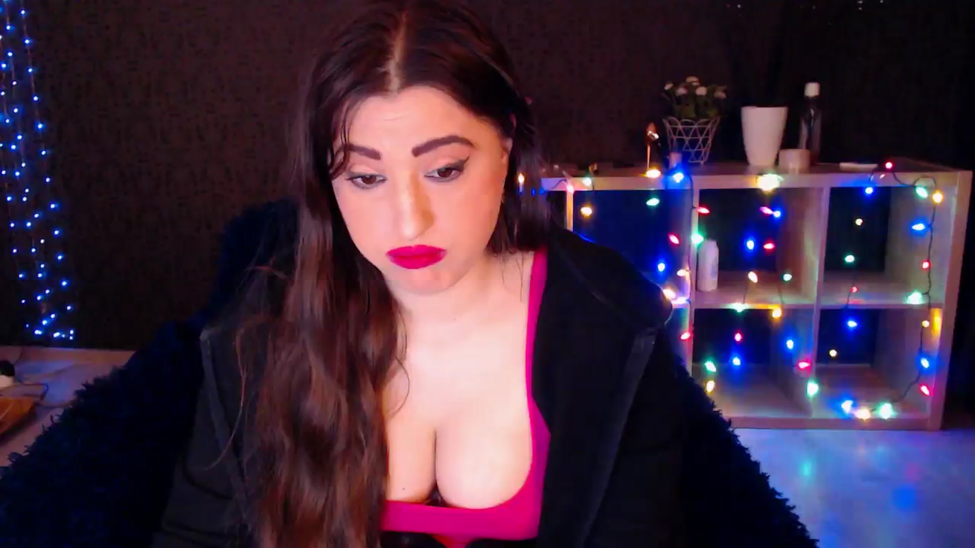 Gallery image thumbnail from HotRebbecca's myfreecams stream on, 12/28/2024, 03:05 image 7 of 20