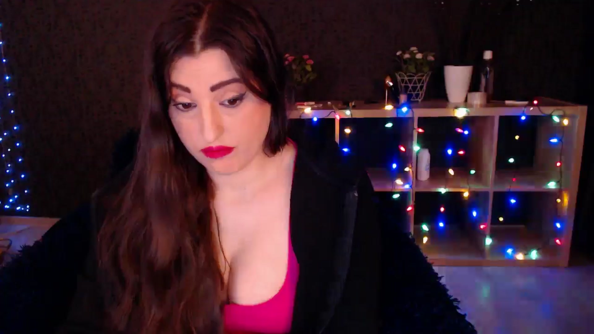 Gallery image thumbnail from HotRebbecca's myfreecams stream on, 12/28/2024, 03:55 image 17 of 20