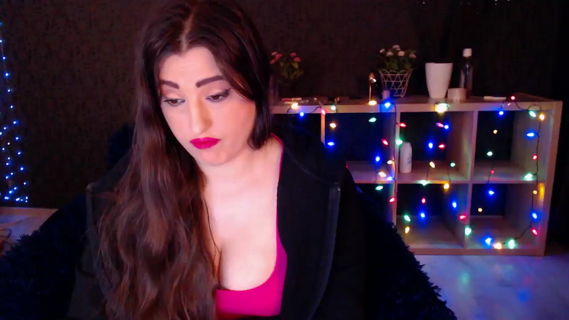 Gallery image thumbnail from HotRebbecca's myfreecams stream on, 12/28/2024, 03:55 image 19 of 20