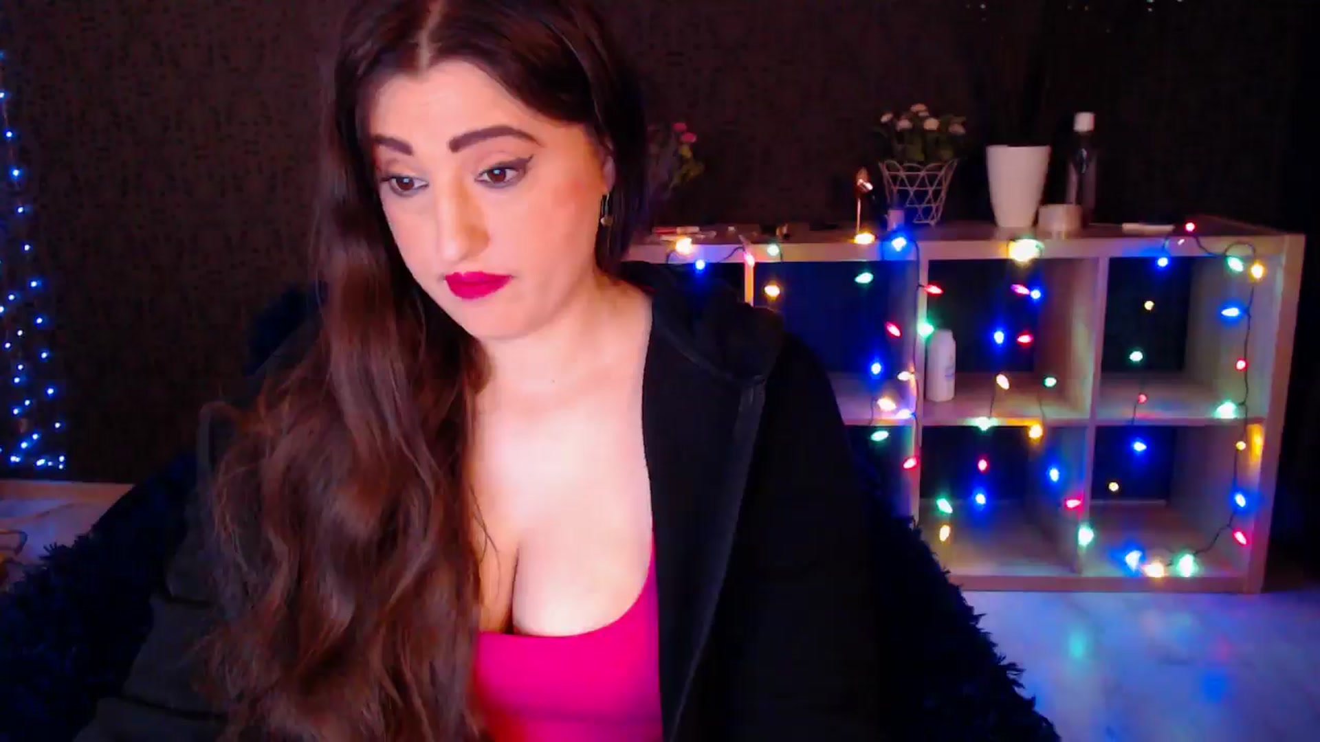 Gallery image thumbnail from HotRebbecca's myfreecams stream on, 12/28/2024, 03:55 image 4 of 20