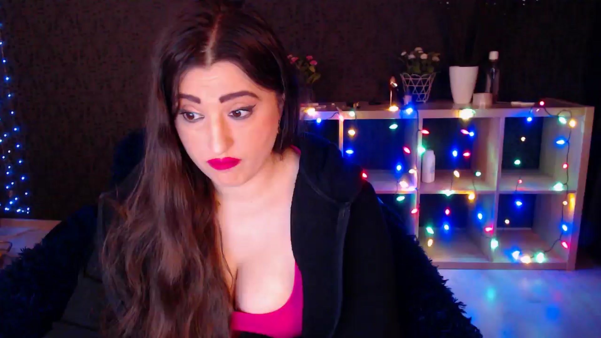 Gallery image thumbnail from HotRebbecca's myfreecams stream on, 12/28/2024, 03:55 image 10 of 20
