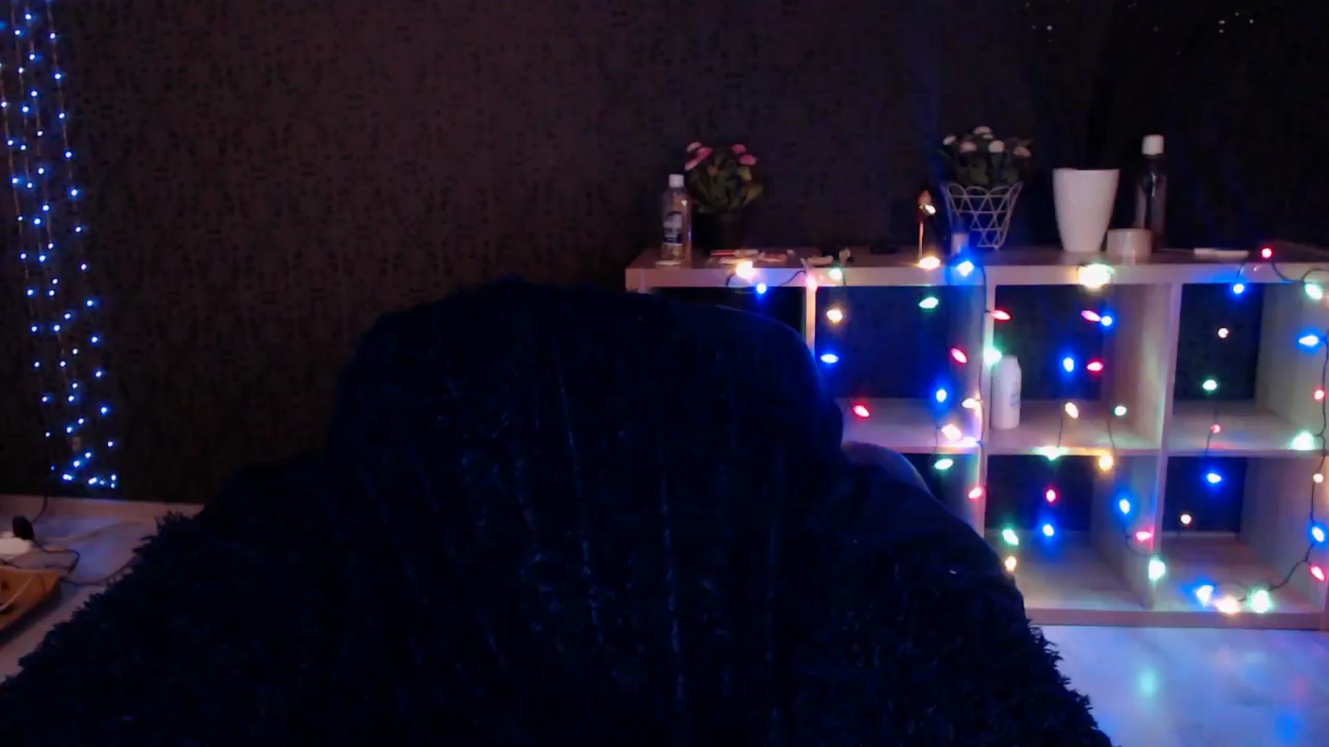Gallery image thumbnail from HotRebbecca's myfreecams stream on, 12/29/2024, 02:03 image 10 of 20