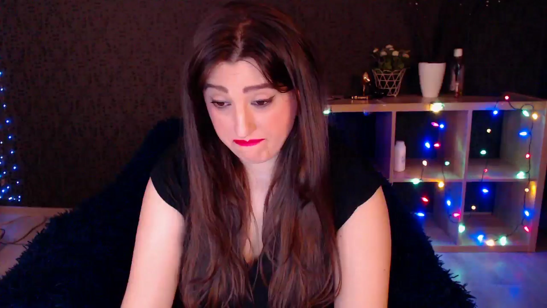 Gallery image thumbnail from HotRebbecca's myfreecams stream on, 01/03/2025, 03:07 image 3 of 20