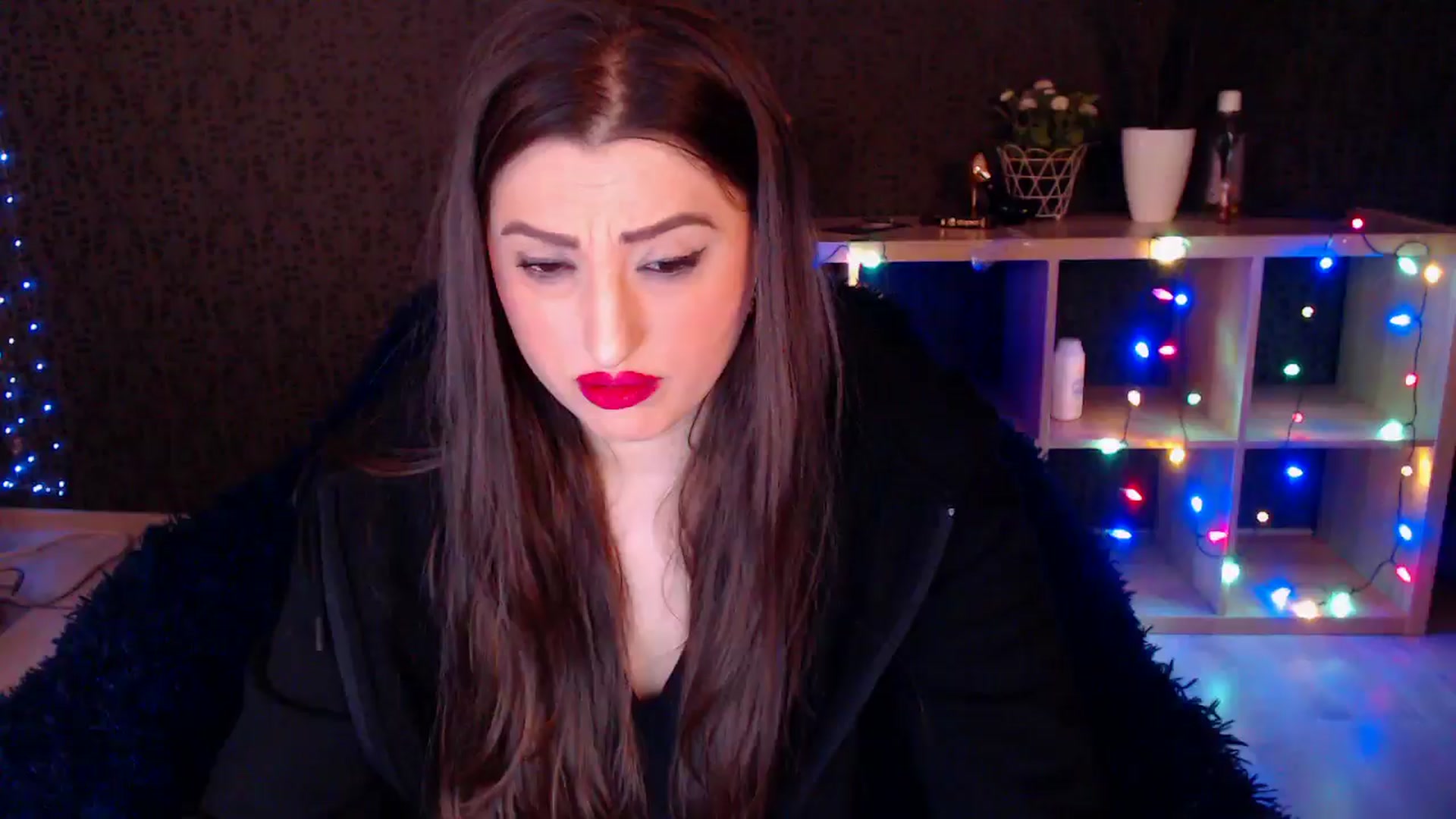 Gallery image thumbnail from HotRebbecca's myfreecams stream on, 01/03/2025, 03:07 image 12 of 20