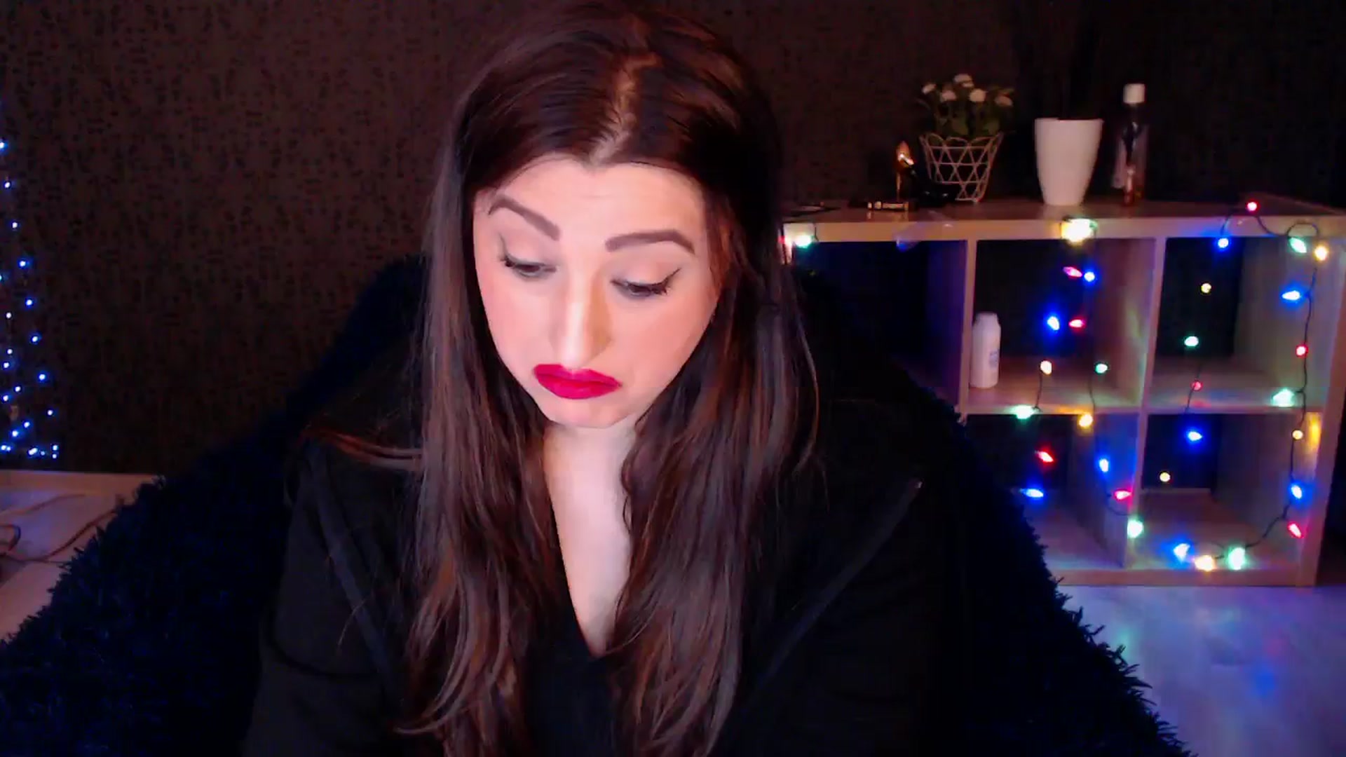 Gallery image thumbnail from HotRebbecca's myfreecams stream on, 01/03/2025, 03:07 image 18 of 20