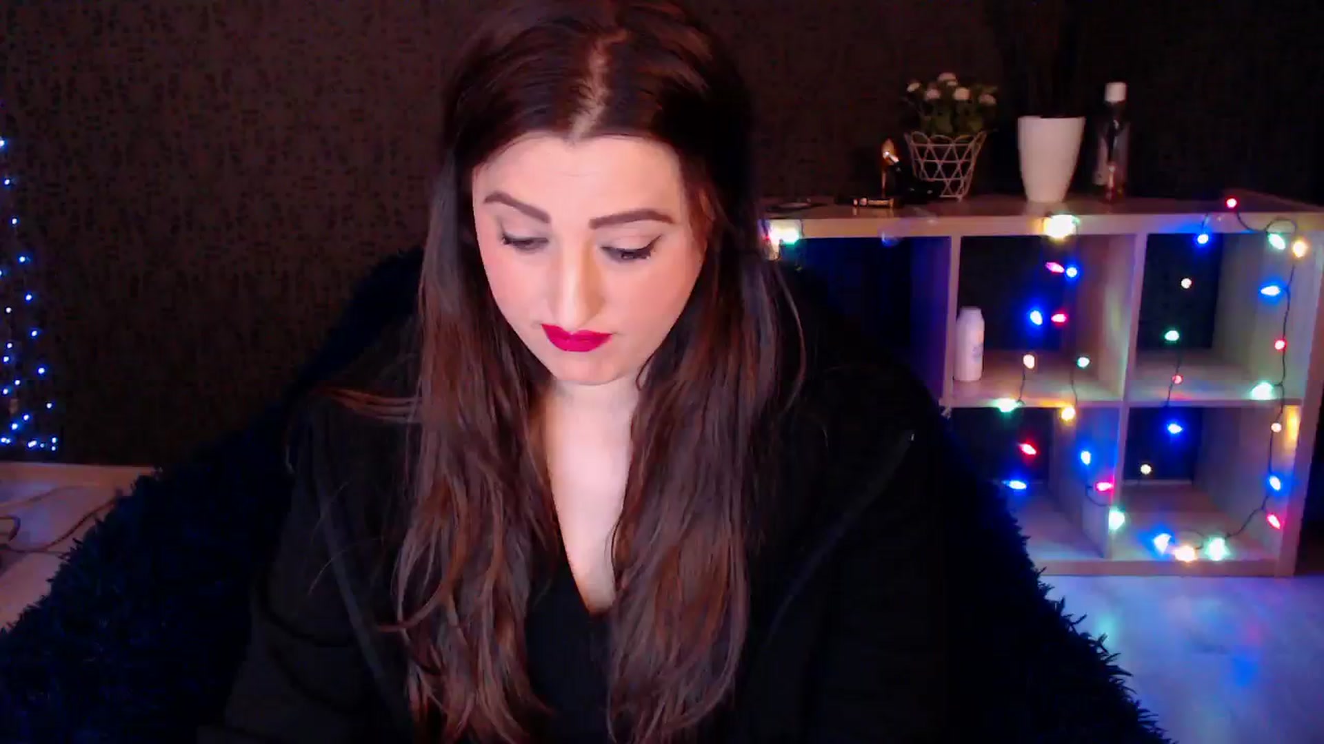 Gallery image thumbnail from HotRebbecca's myfreecams stream on, 01/03/2025, 03:07 image 17 of 20