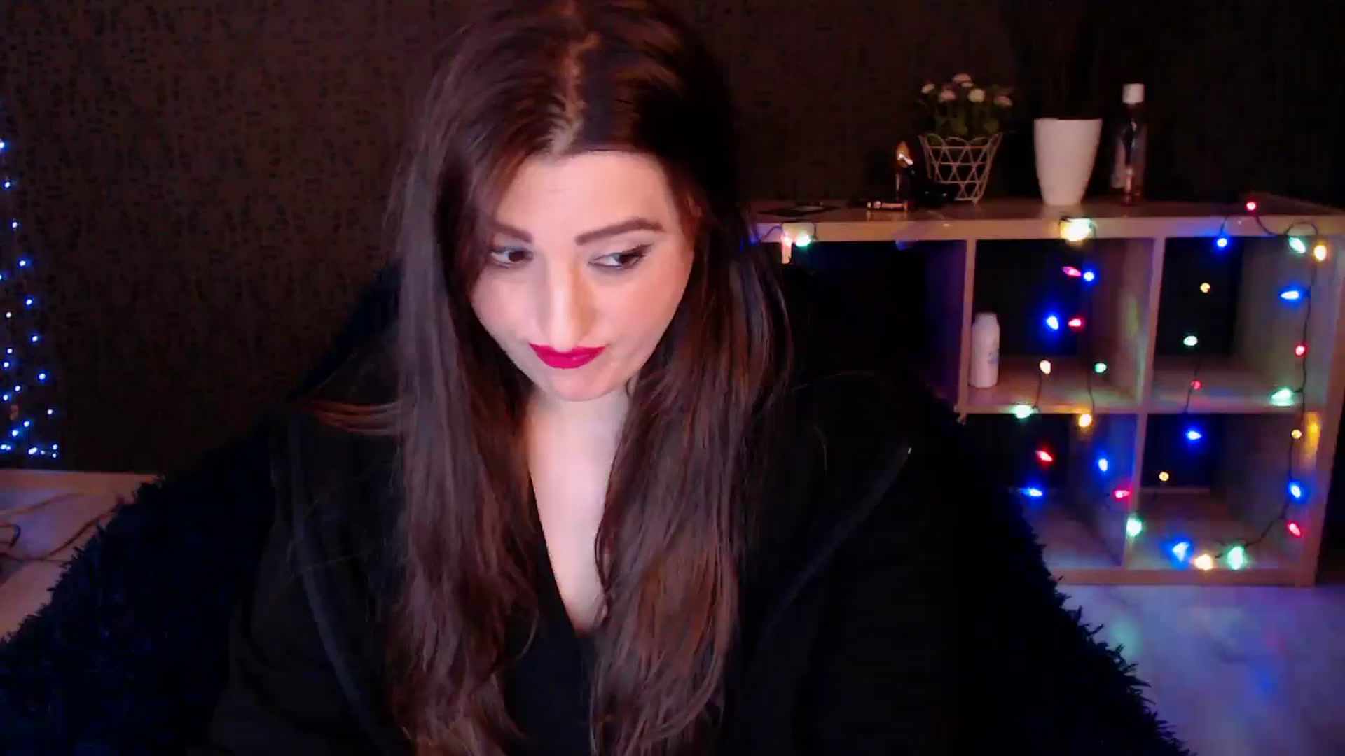 Gallery image thumbnail from HotRebbecca's myfreecams stream on, 01/03/2025, 03:07 image 16 of 20
