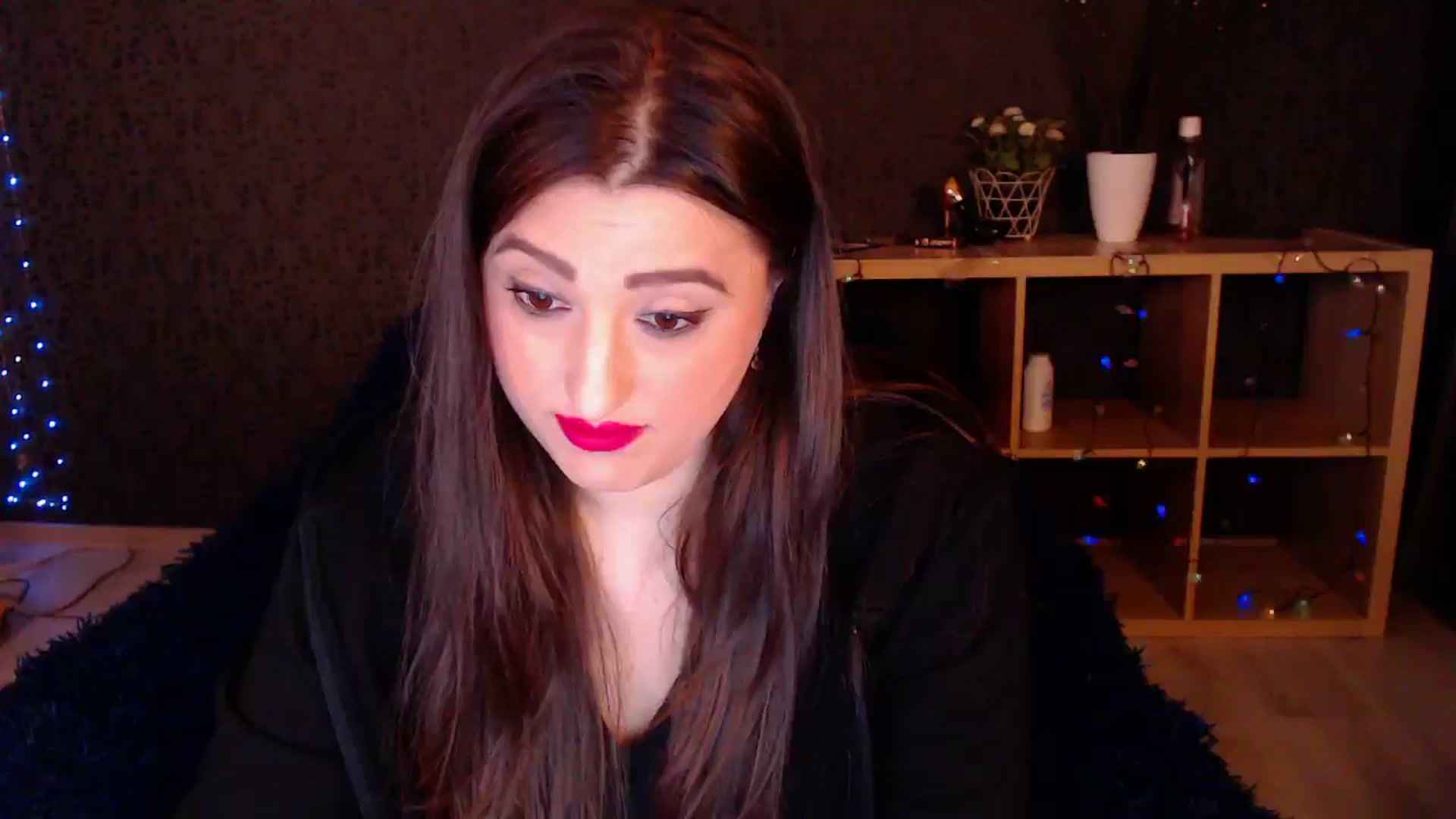 Gallery image thumbnail from HotRebbecca's myfreecams stream on, 01/03/2025, 03:58 image 14 of 20
