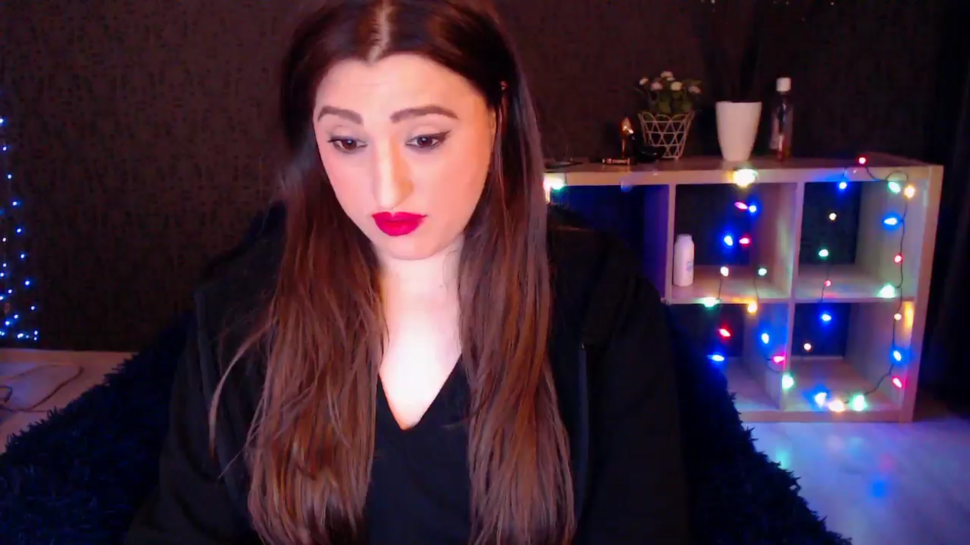 Gallery image thumbnail from HotRebbecca's myfreecams stream on, 01/03/2025, 03:58 image 16 of 20