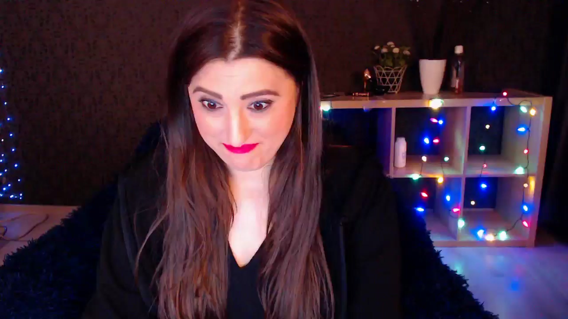 Gallery image thumbnail from HotRebbecca's myfreecams stream on, 01/03/2025, 03:58 image 17 of 20