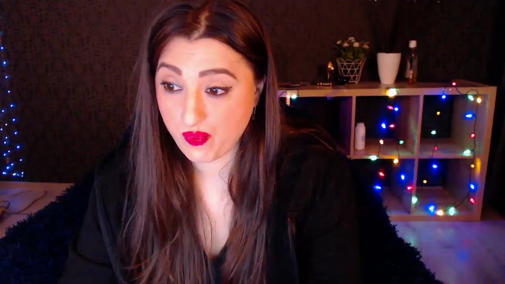 Gallery image thumbnail from HotRebbecca's myfreecams stream on, 01/03/2025, 03:58 image 10 of 20