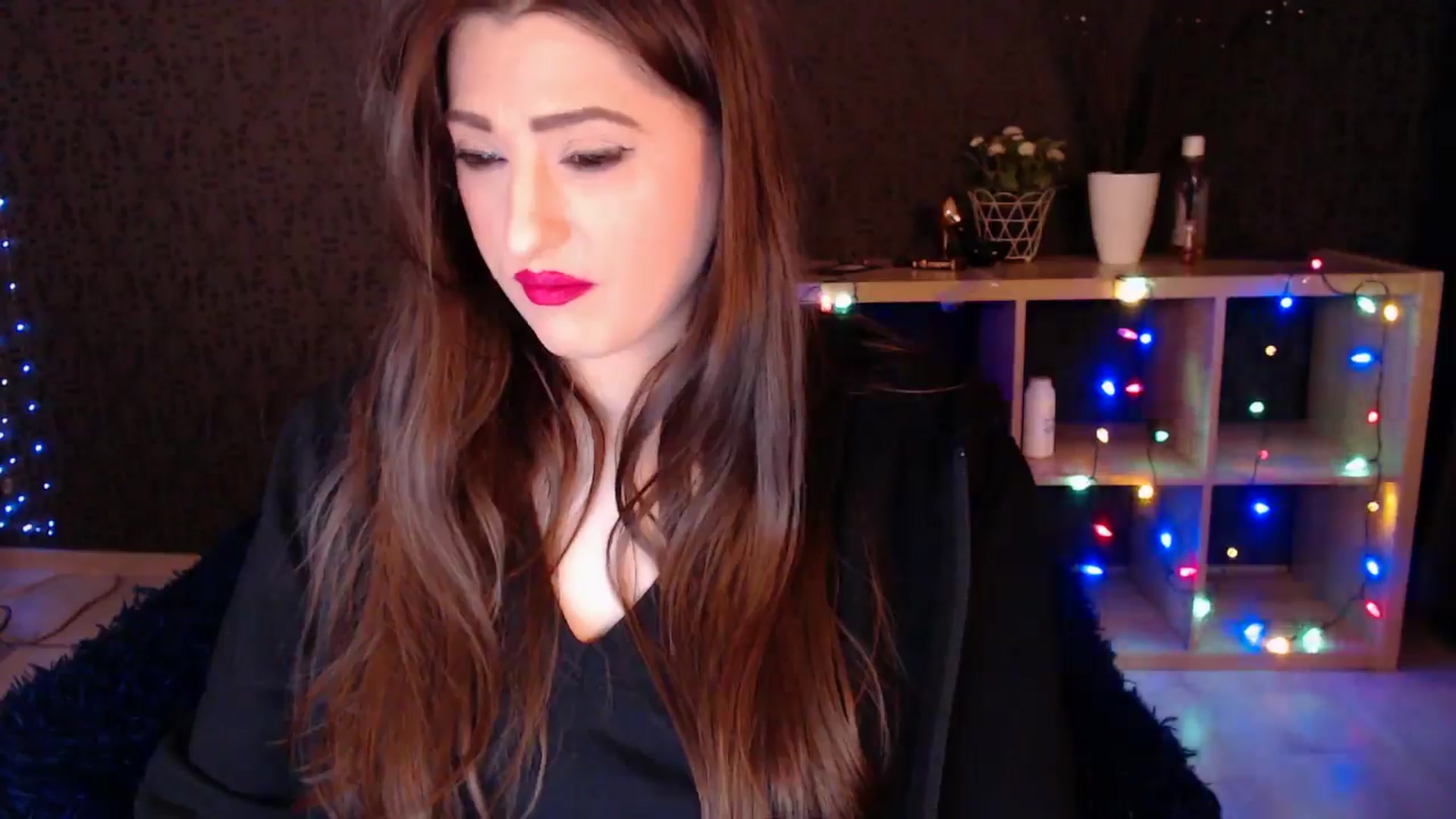 Gallery image thumbnail from HotRebbecca's myfreecams stream on, 01/04/2025, 01:25 image 8 of 20