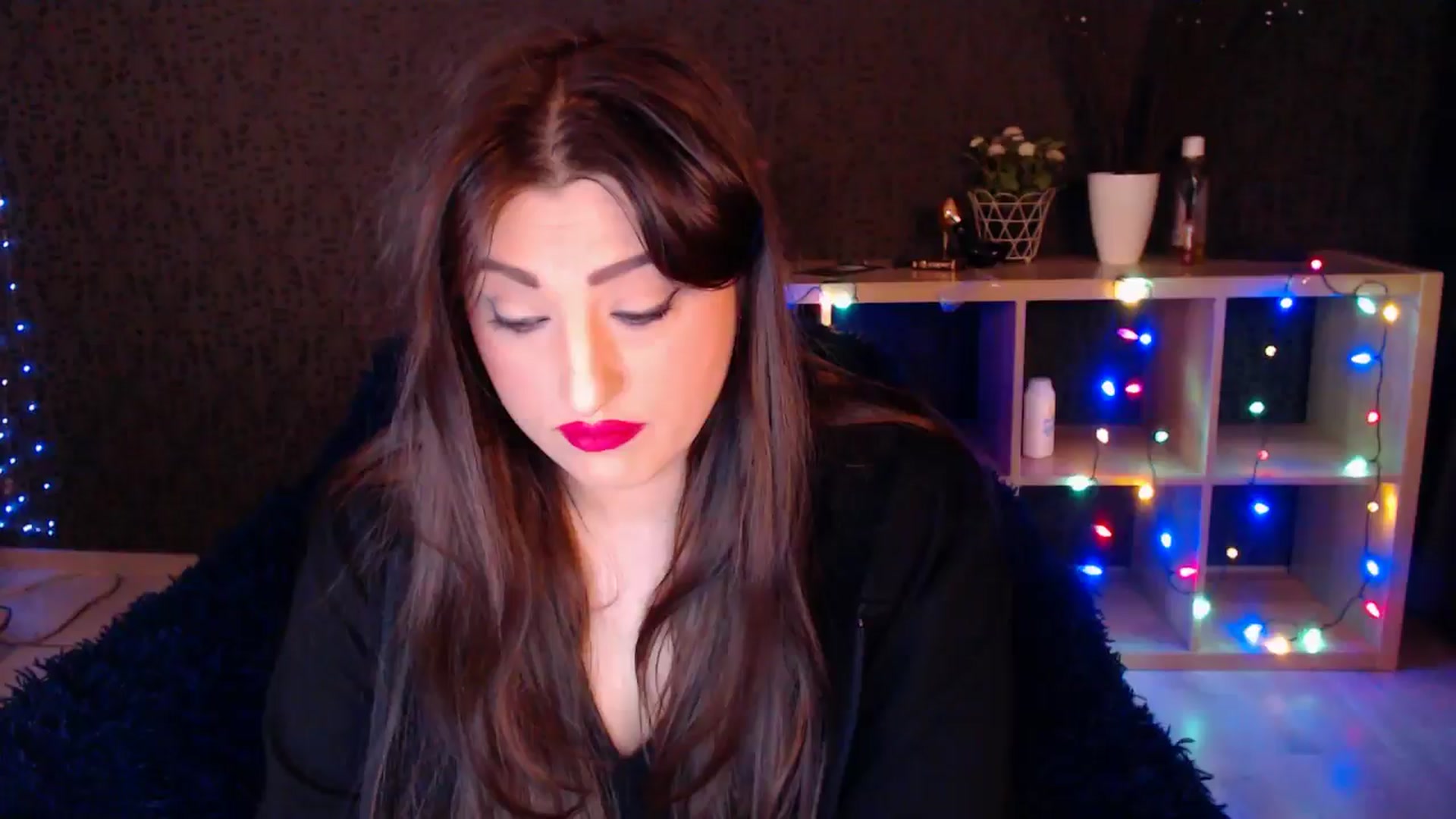 Gallery image thumbnail from HotRebbecca's myfreecams stream on, 01/04/2025, 01:25 image 19 of 20